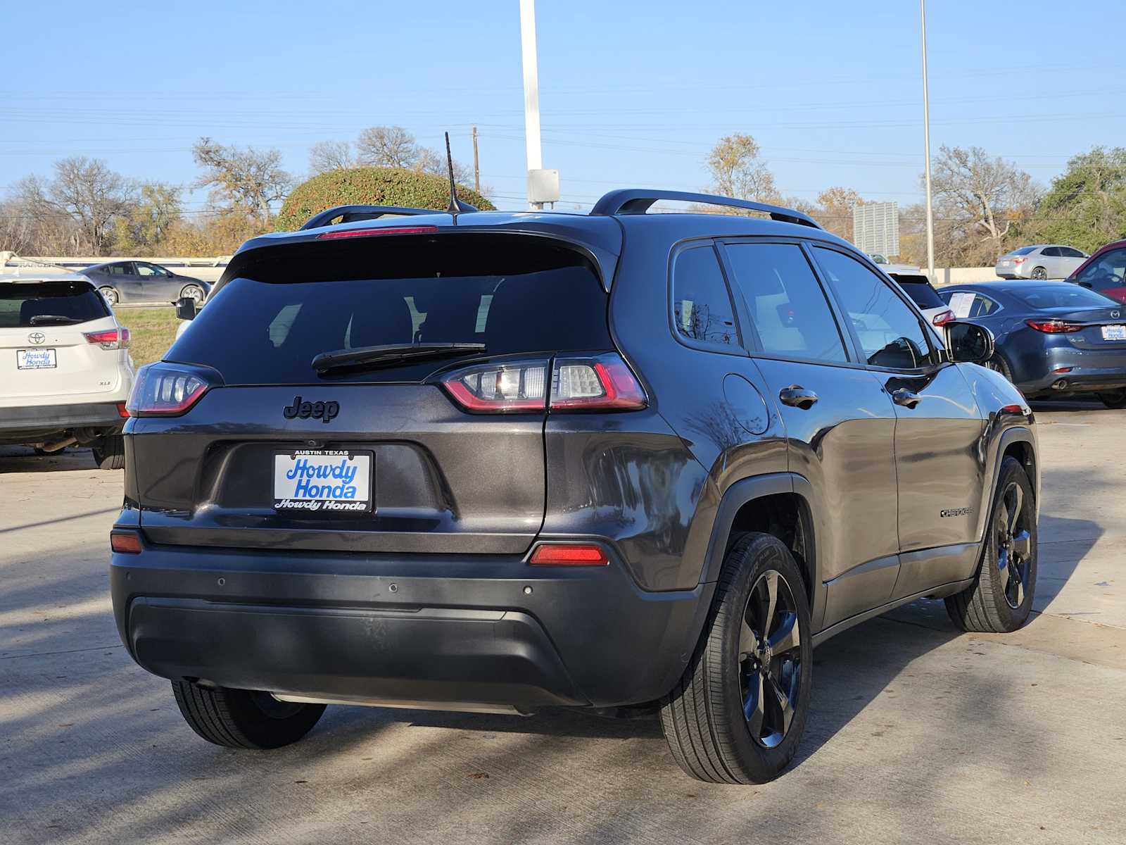 Thumbnail: 2020 Jeep Cherokee - 5