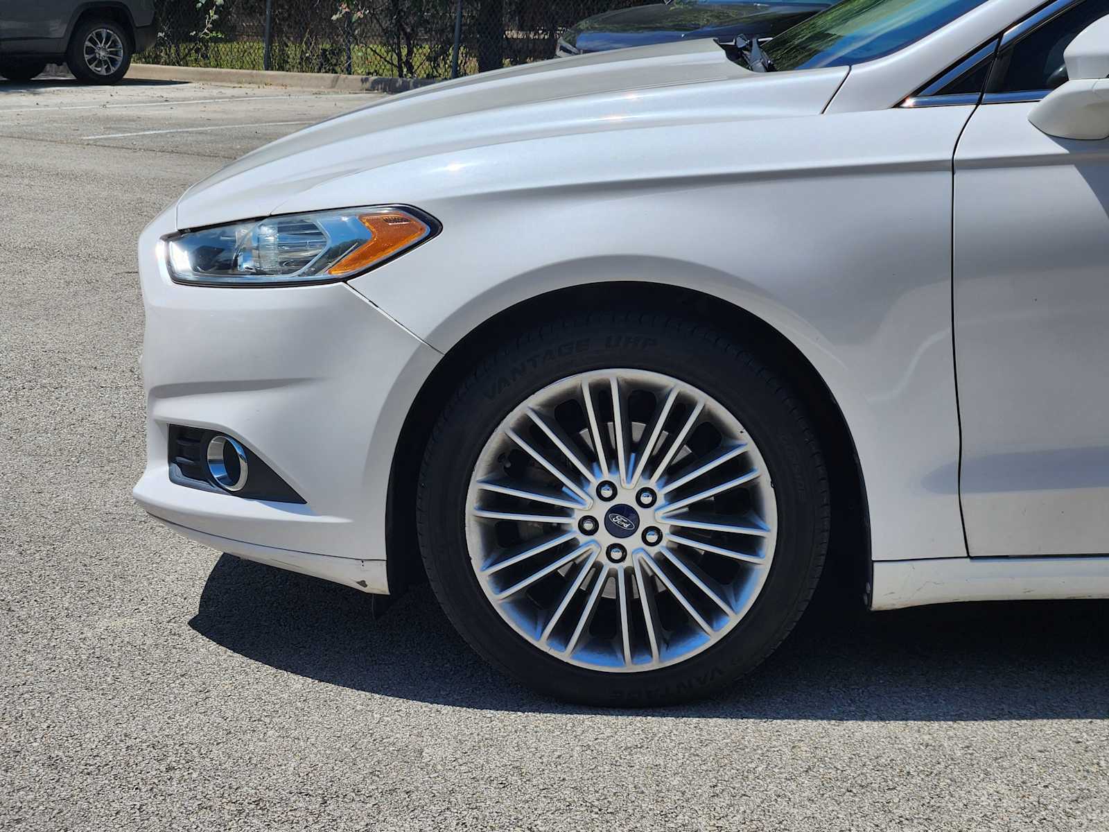 Thumbnail: 2014 Ford Fusion - 8