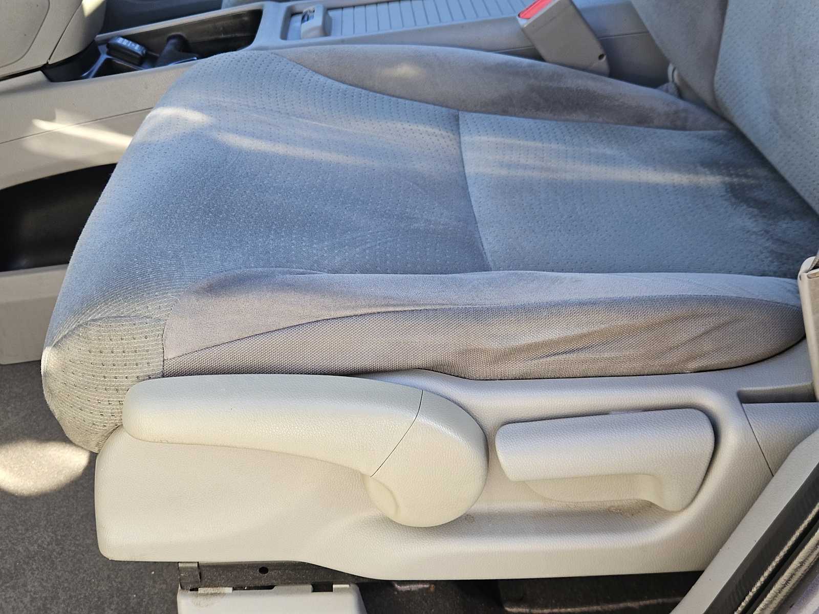 Thumbnail: 2012 Honda CR-V - 21