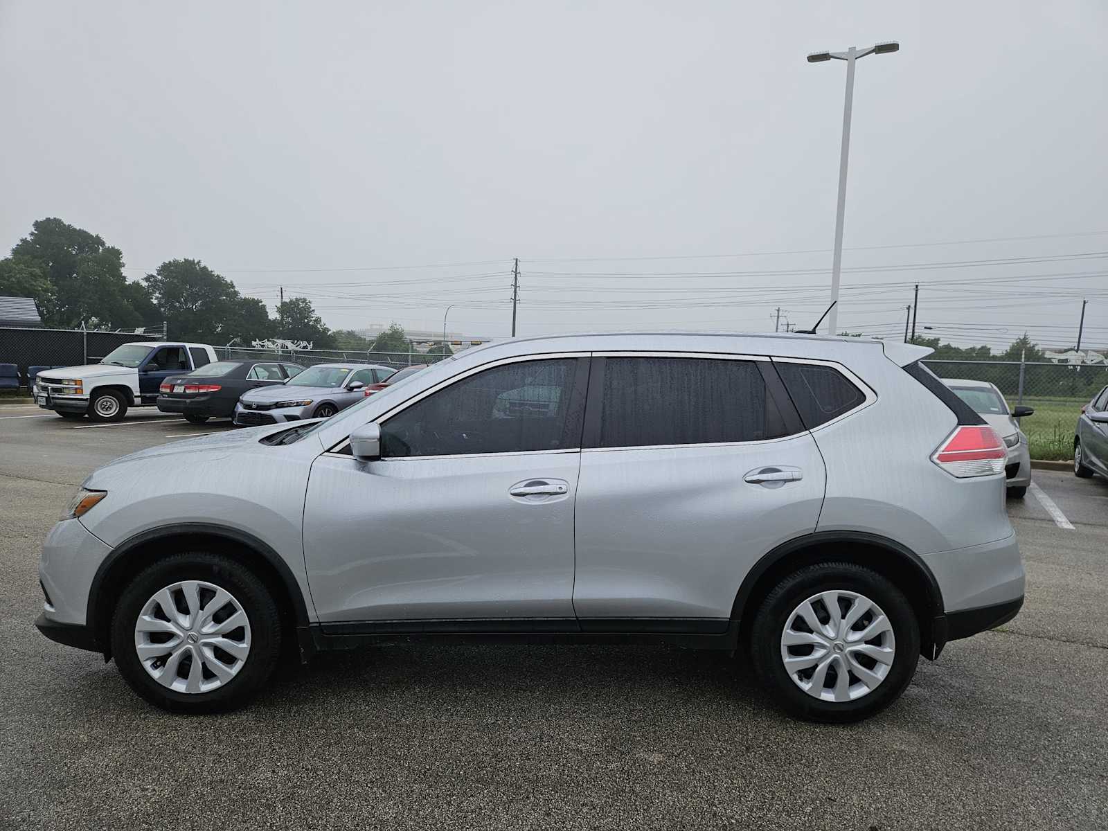 Thumbnail: 2015 Nissan Rogue - 4