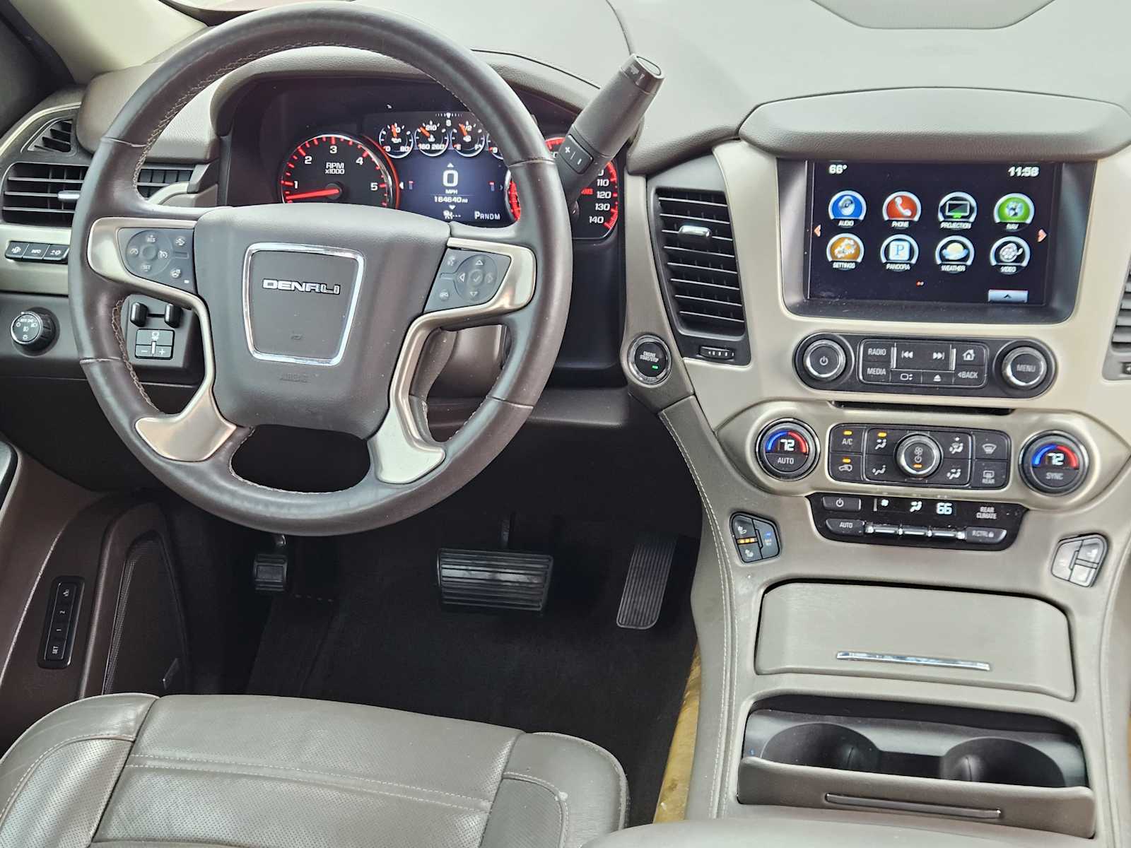 Thumbnail: 2016 GMC Yukon XL - 26