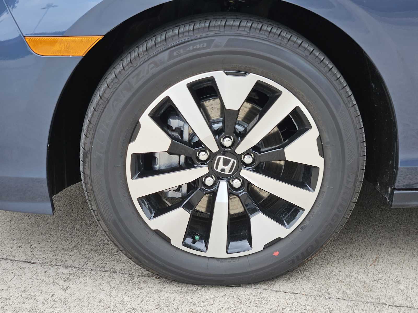 Thumbnail: 2026 Honda Odyssey - 9