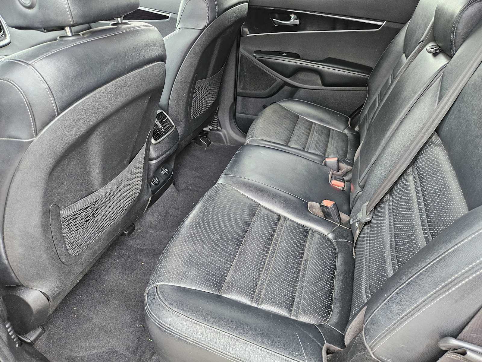 Thumbnail: 2019 Kia Sorento - 29