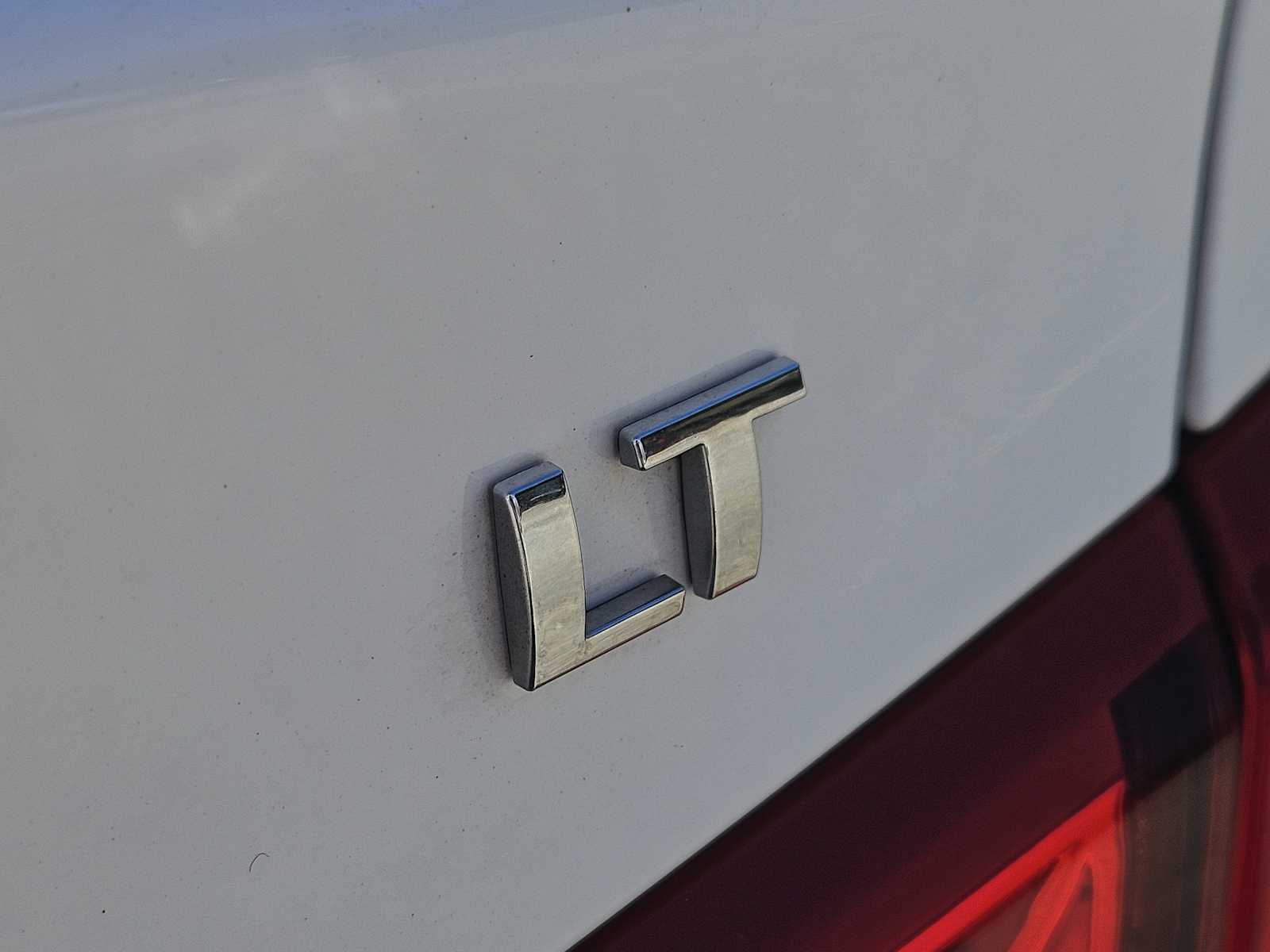 Thumbnail: 2023 Chevrolet Malibu - 11