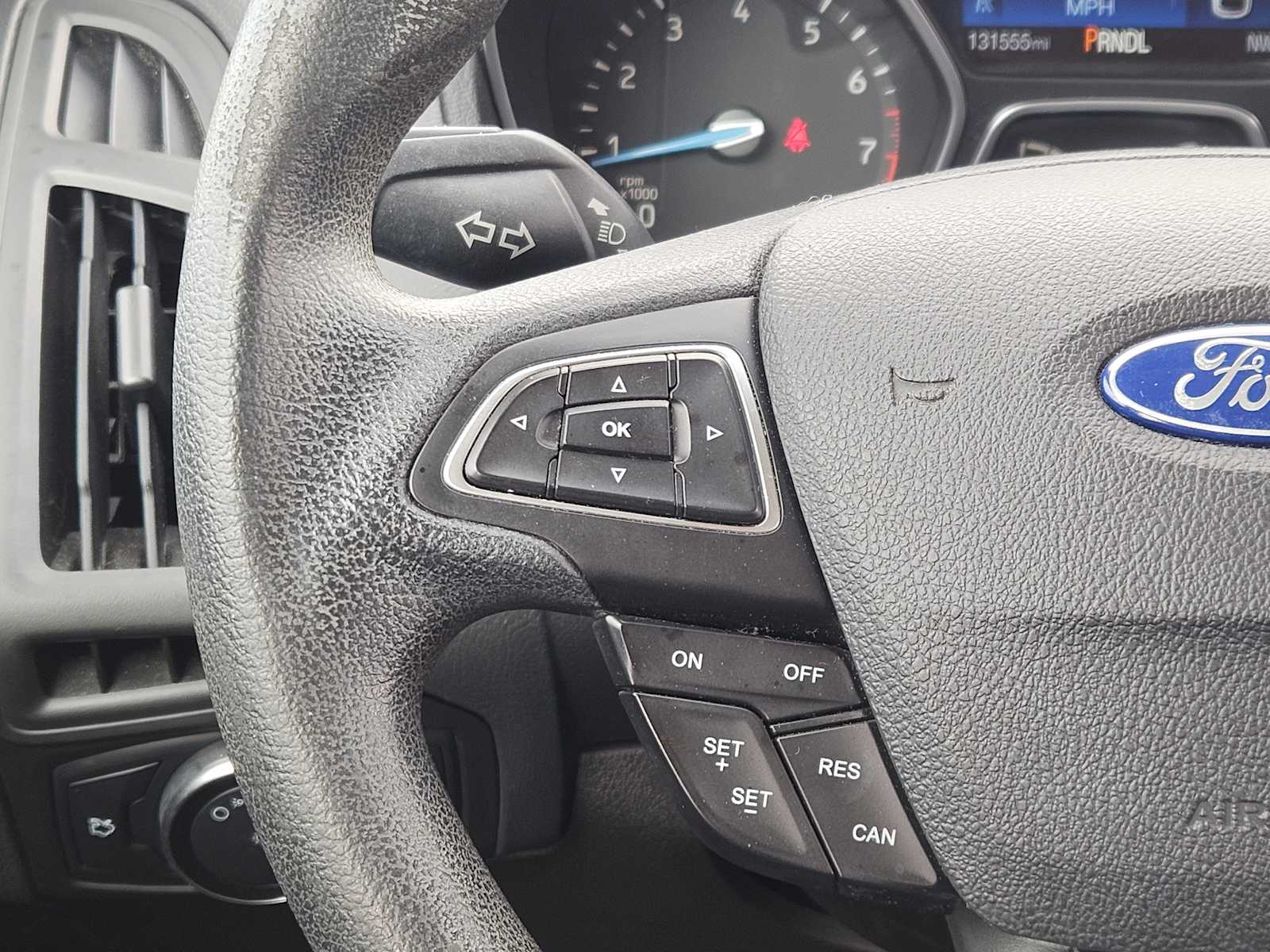 Thumbnail: 2016 Ford Focus - 26