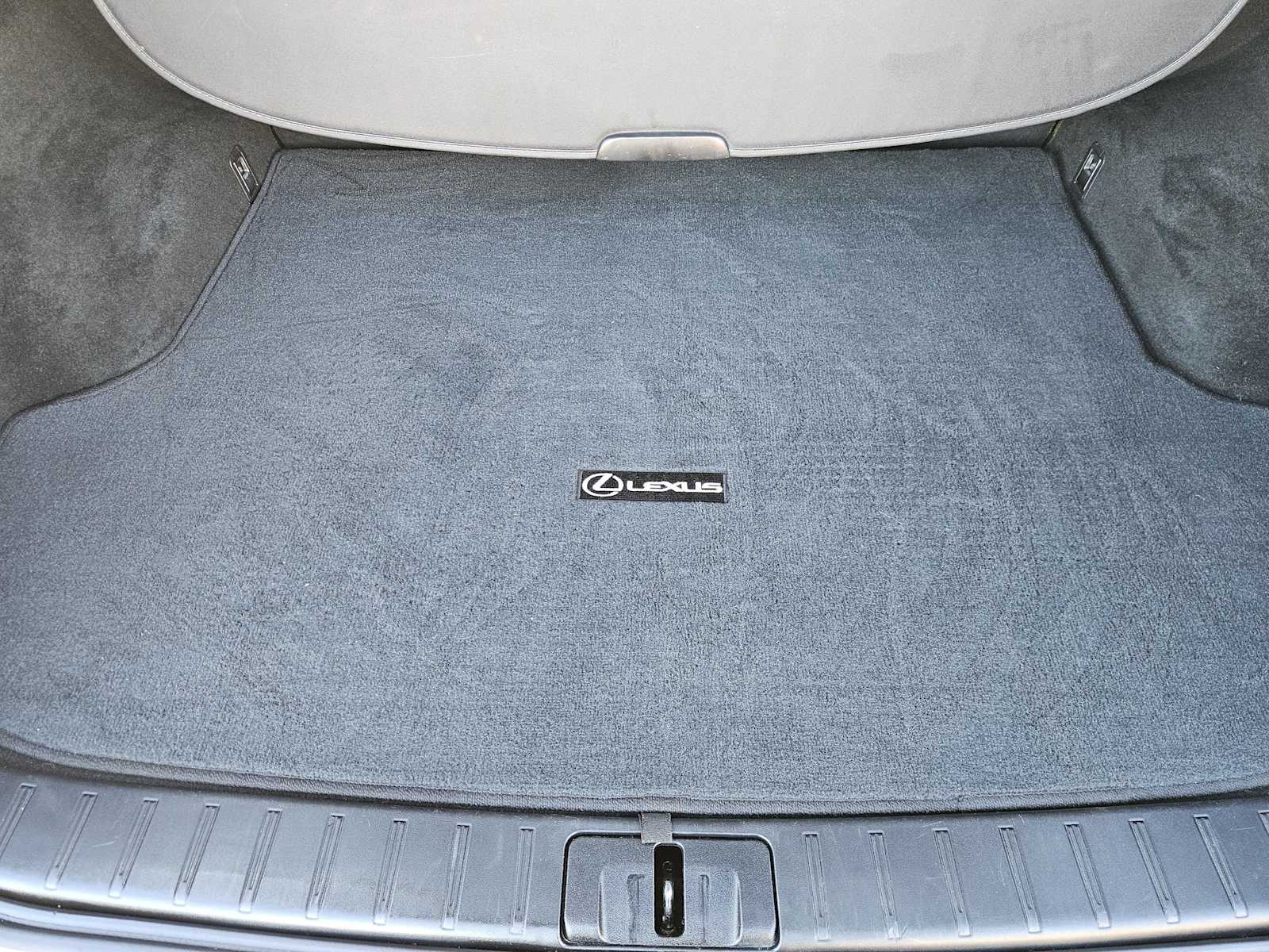 Thumbnail: 2018 Lexus RX - 30