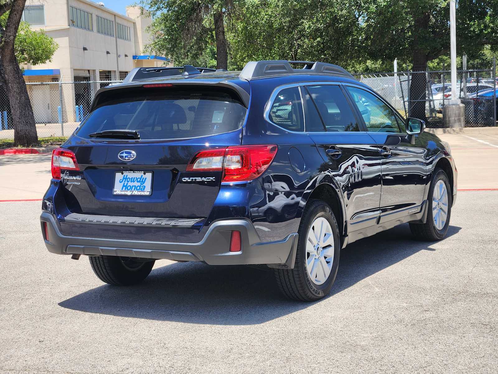 Thumbnail: 2018 Subaru Outback - 6