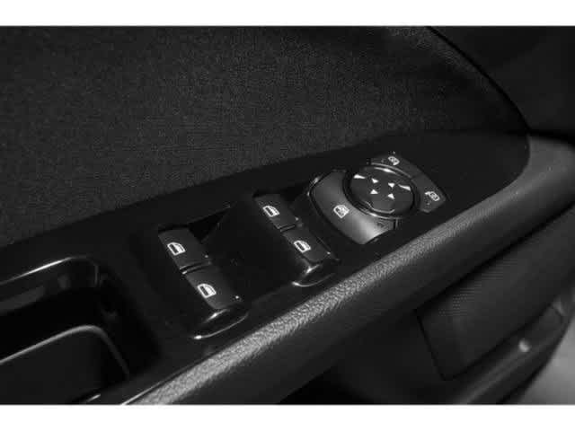 Thumbnail: 2015 Ford Fusion - 22