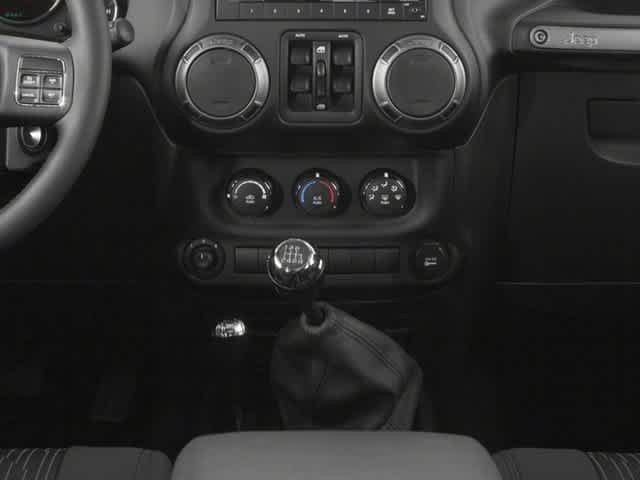 Thumbnail: 2016 Jeep Wrangler - 13