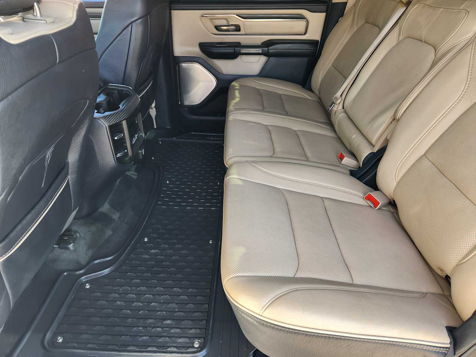 Thumbnail: 2020 RAM 1500 - 30