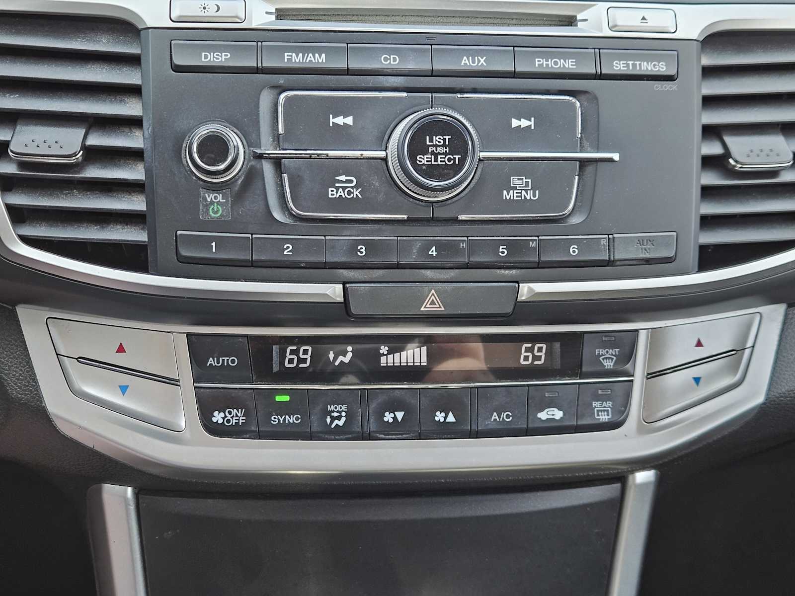 Thumbnail: 2013 Honda Accord - 17