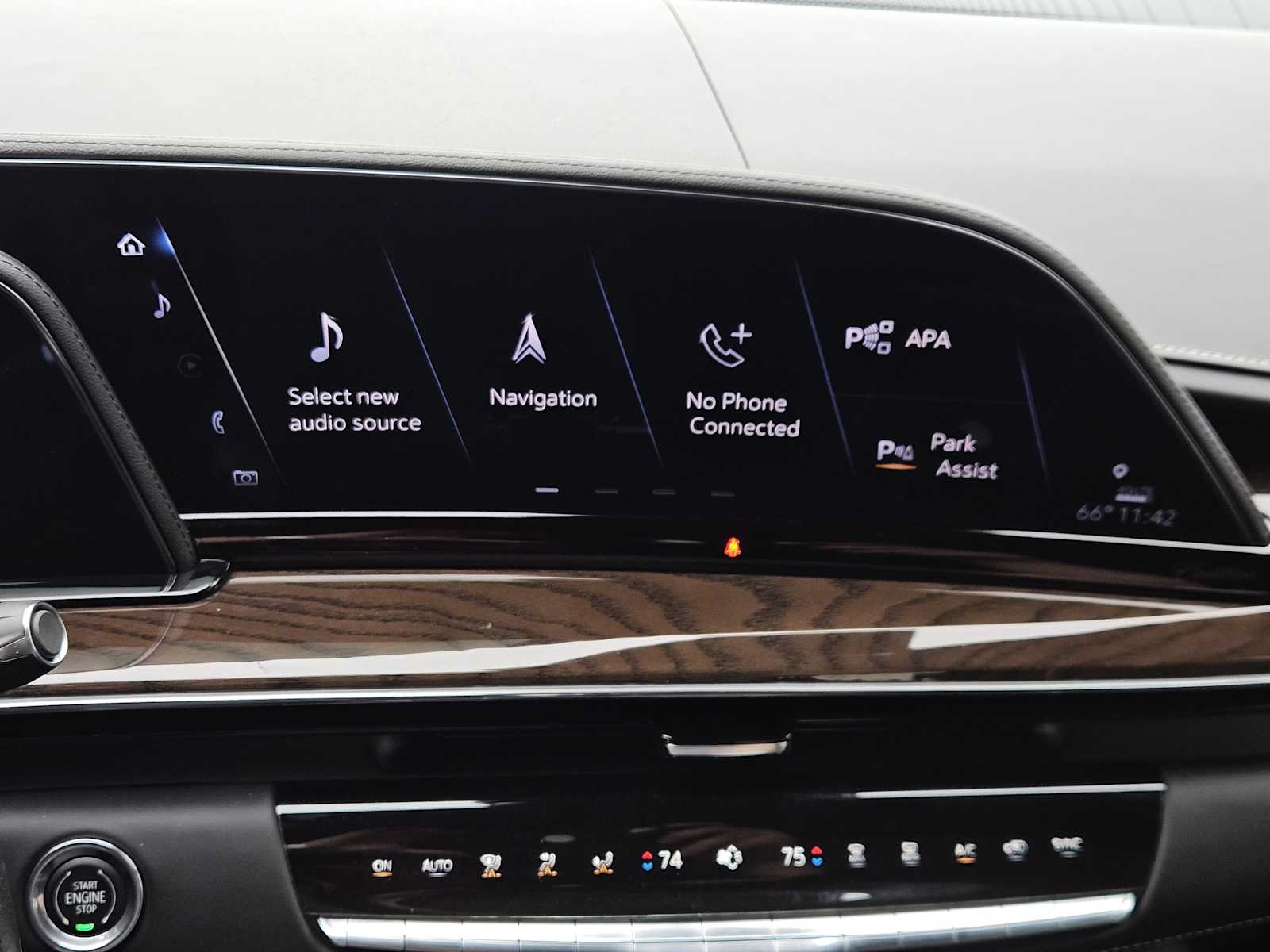 Thumbnail: 2023 Cadillac Escalade - 17