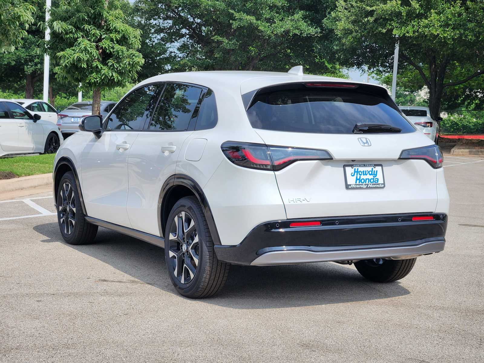 Thumbnail: 2027 Honda HR-V - 4