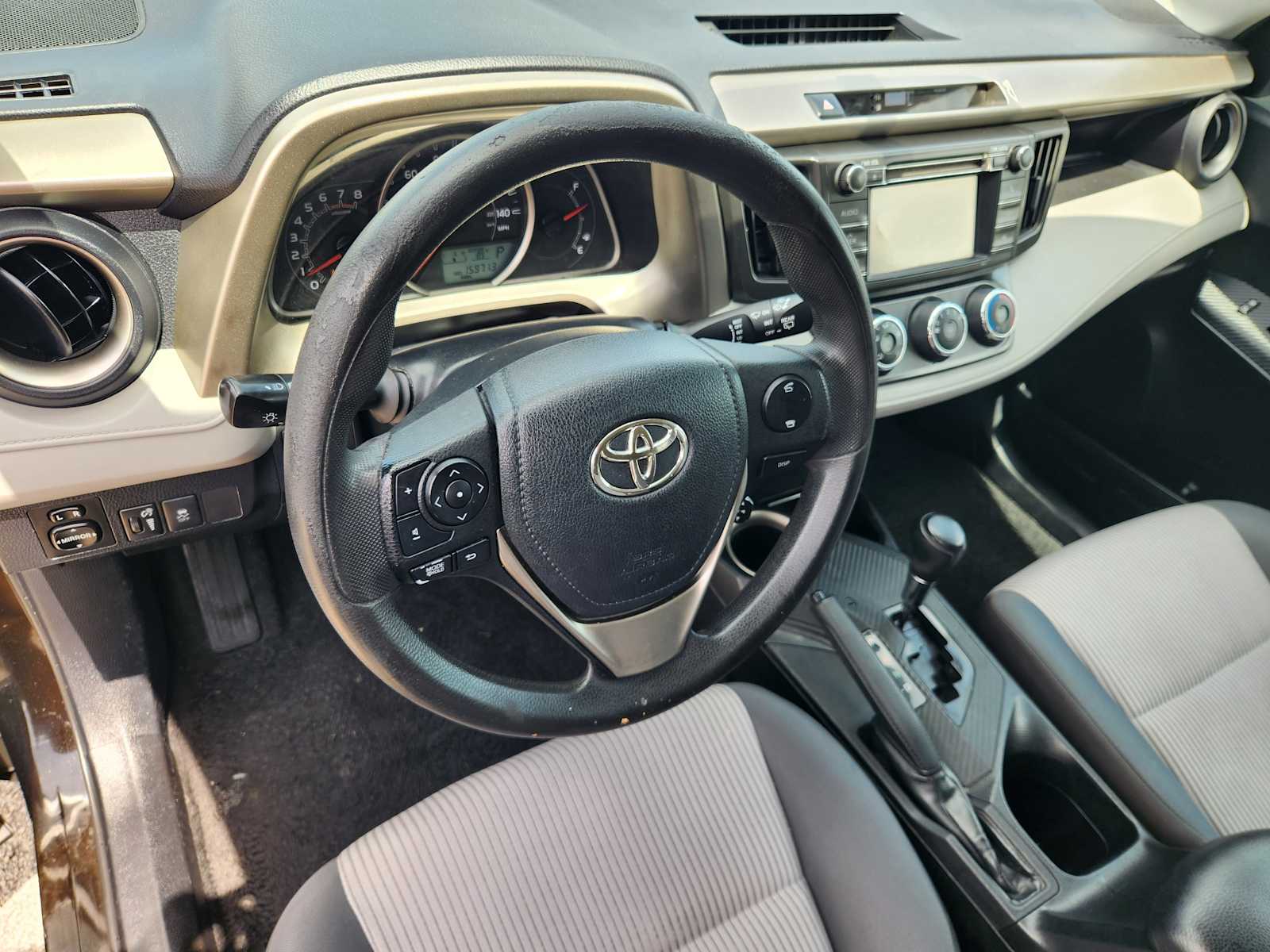 Thumbnail: 2013 Toyota RAV4 - 2