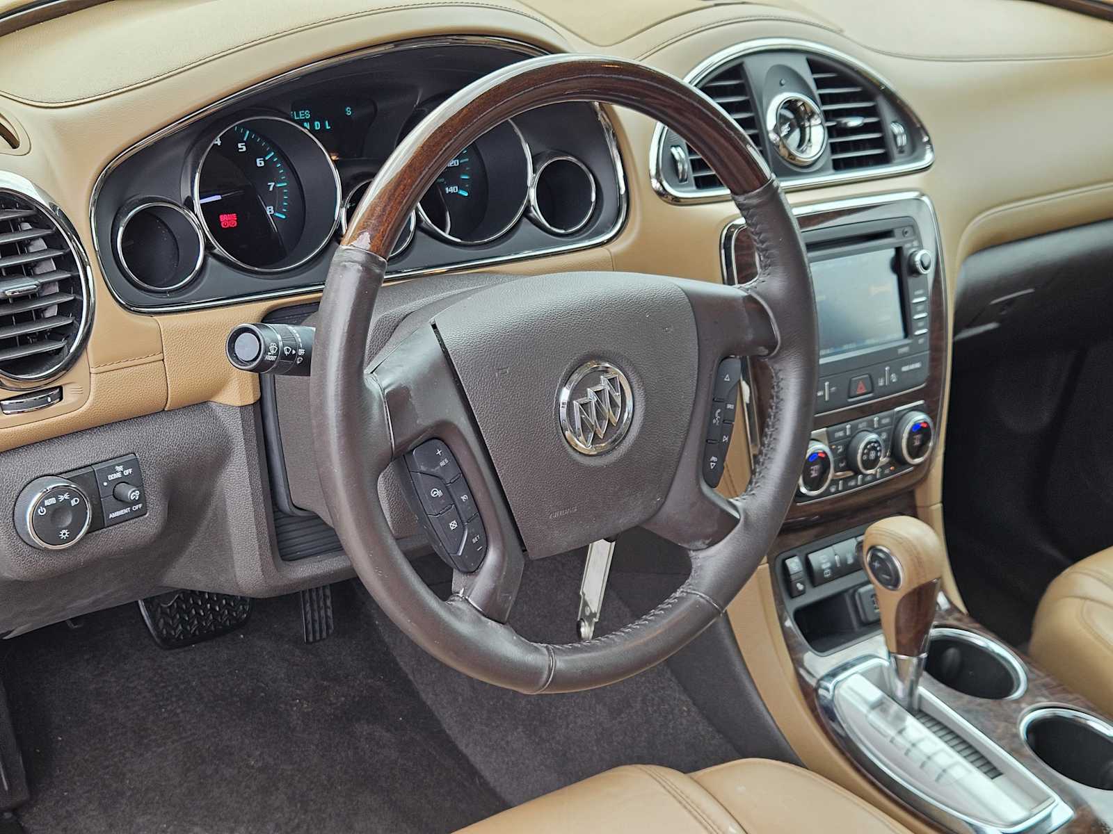 2016 Buick Enclave Premium photo 2