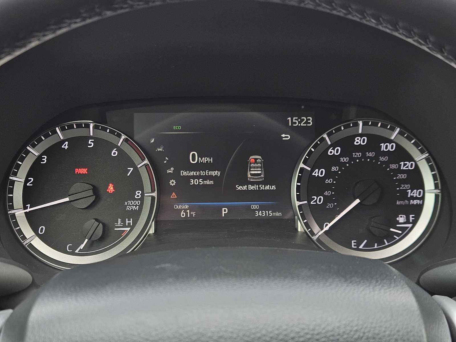 Thumbnail: 2023 Toyota Highlander - 16