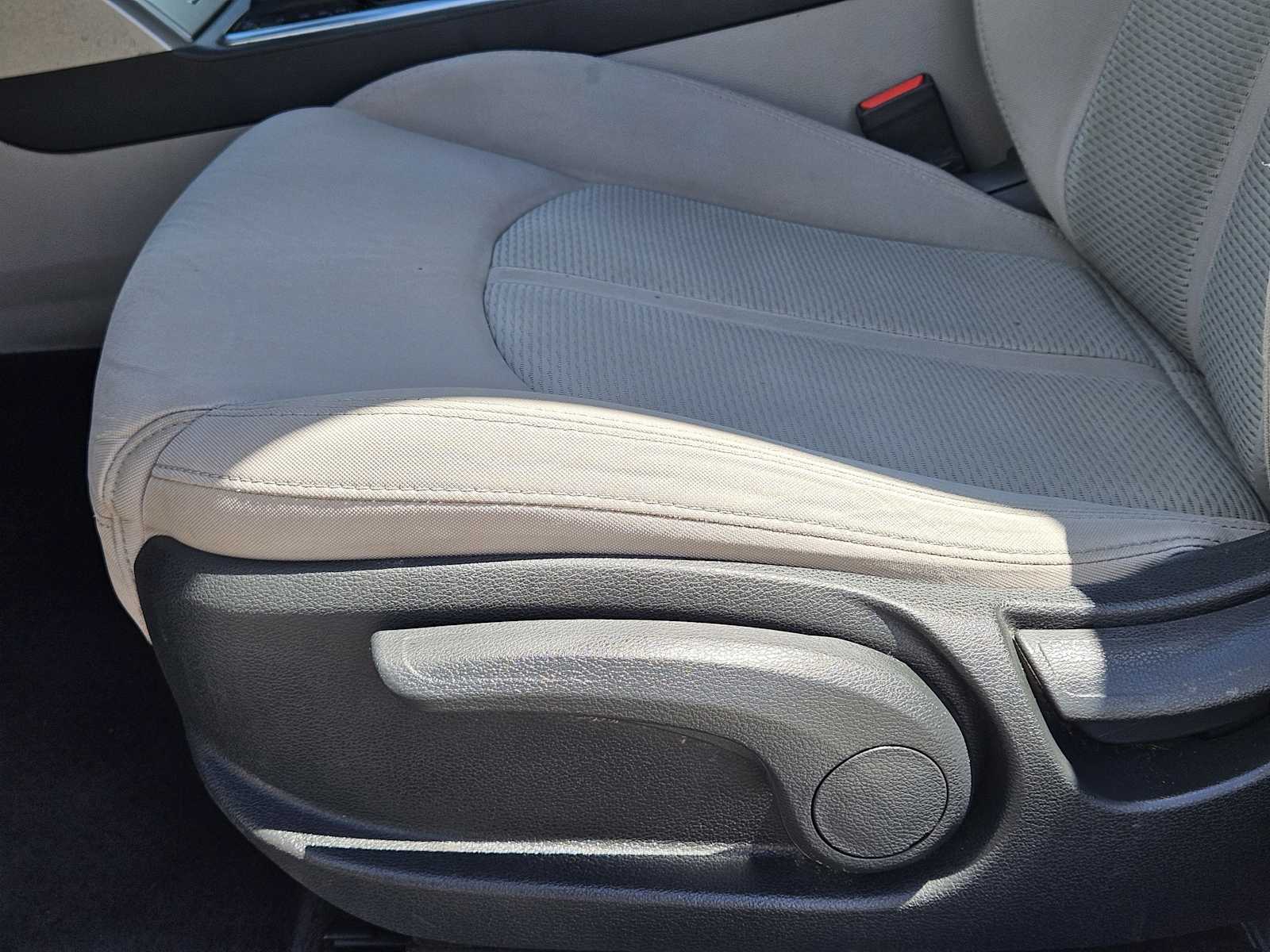 Thumbnail: 2015 Hyundai Sonata - 22
