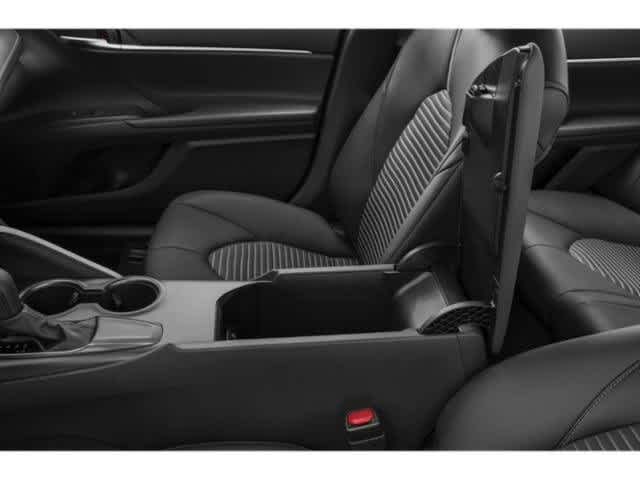 Thumbnail: 2021 Toyota Camry - 17