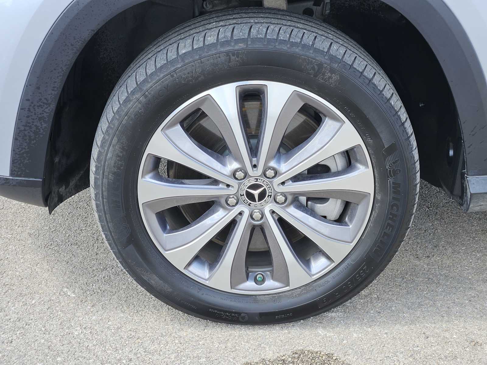 Thumbnail: 2023 Mercedes-Benz GLE - 9