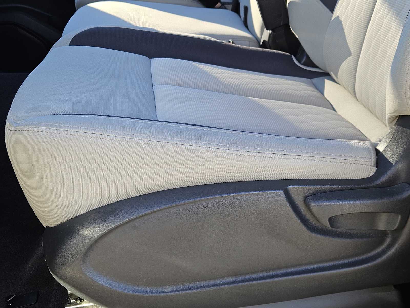 Thumbnail: 2022 Nissan Titan - 22