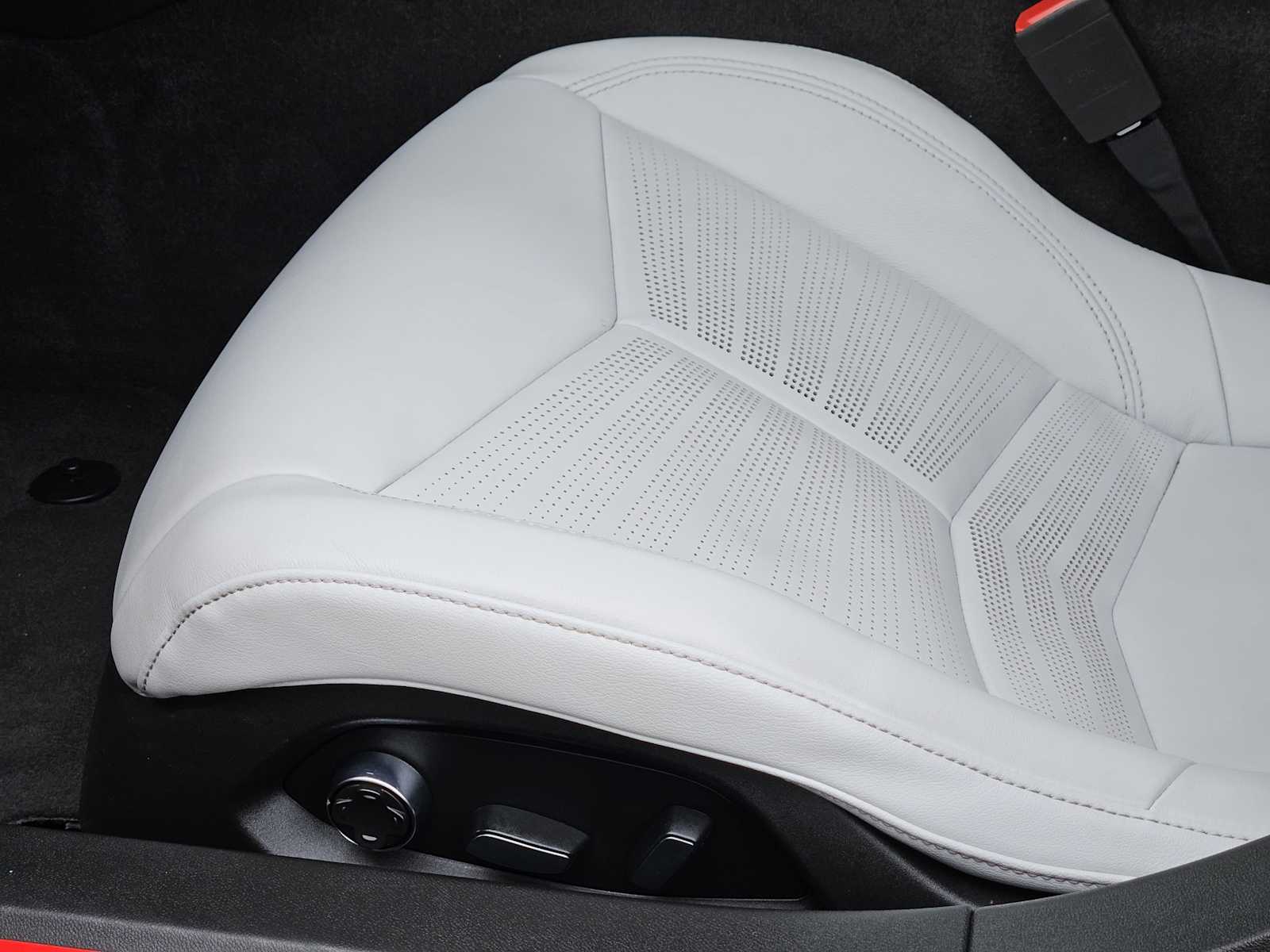 Thumbnail: 2022 Chevrolet Corvette - 23