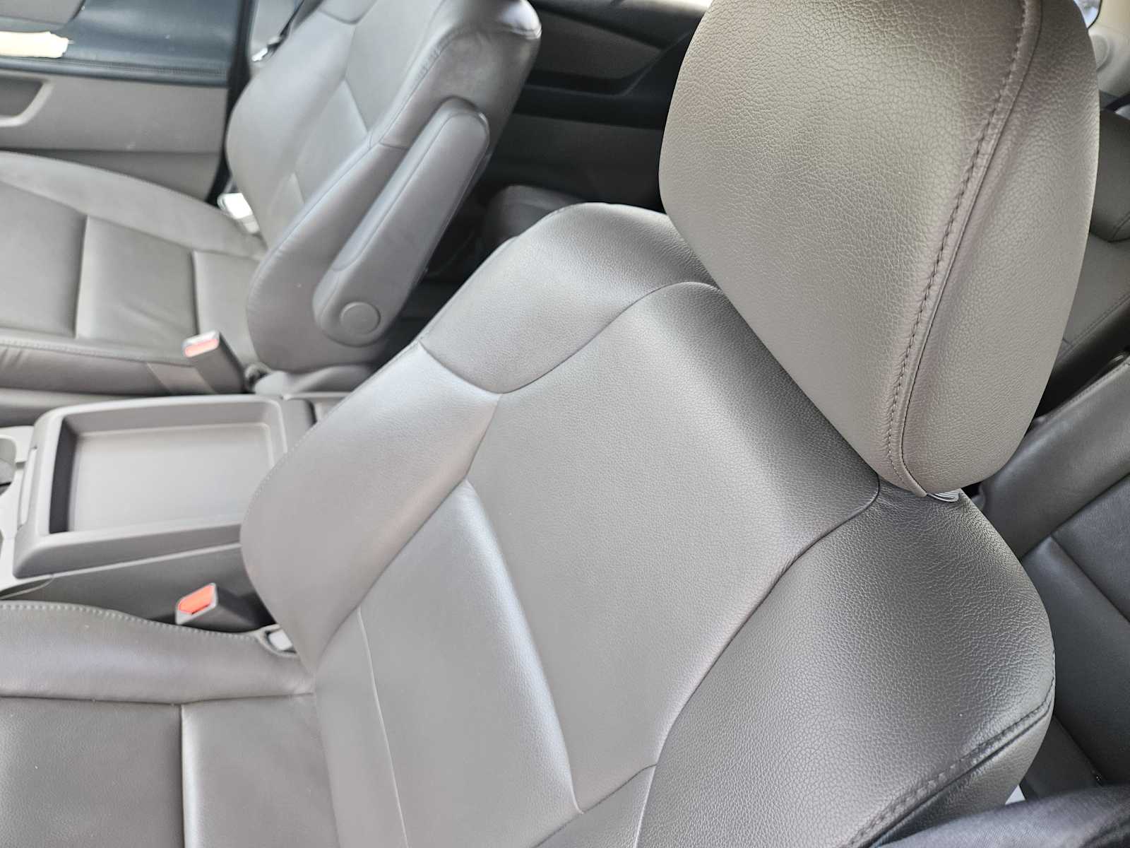 Thumbnail: 2014 Honda Odyssey - 15