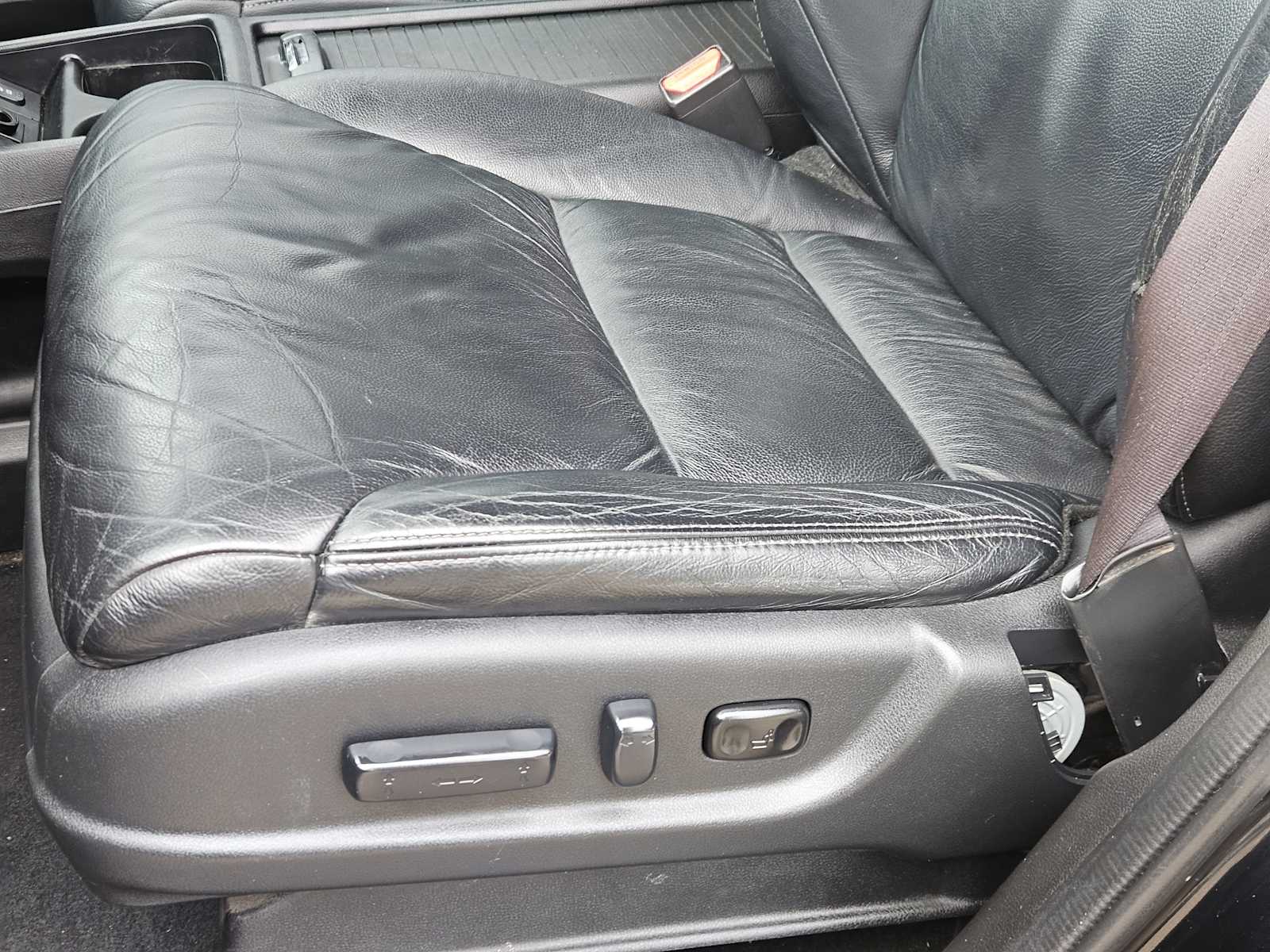 2014 Honda CR-V  24