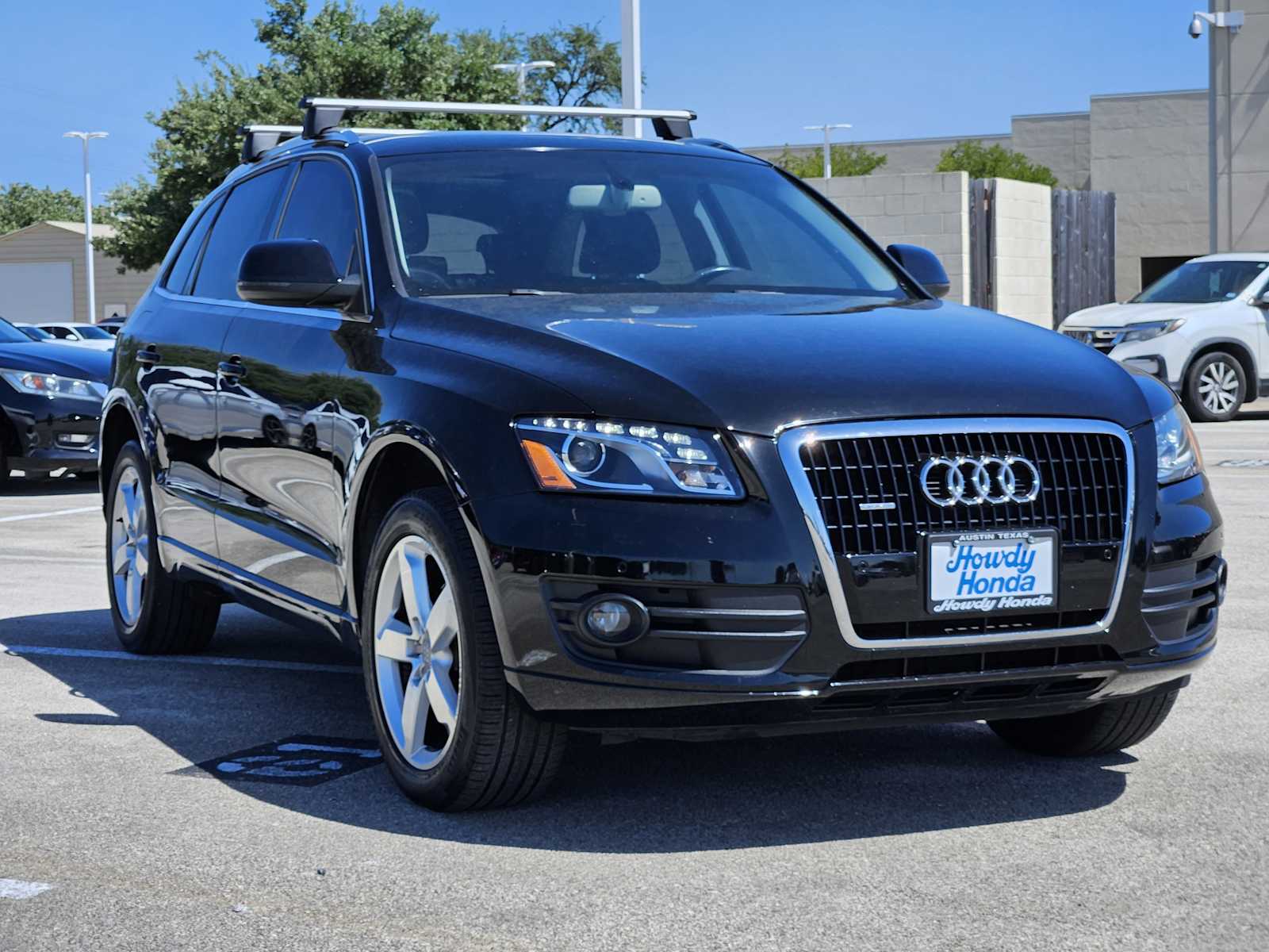 Thumbnail: 2010 Audi Q5 - 3
