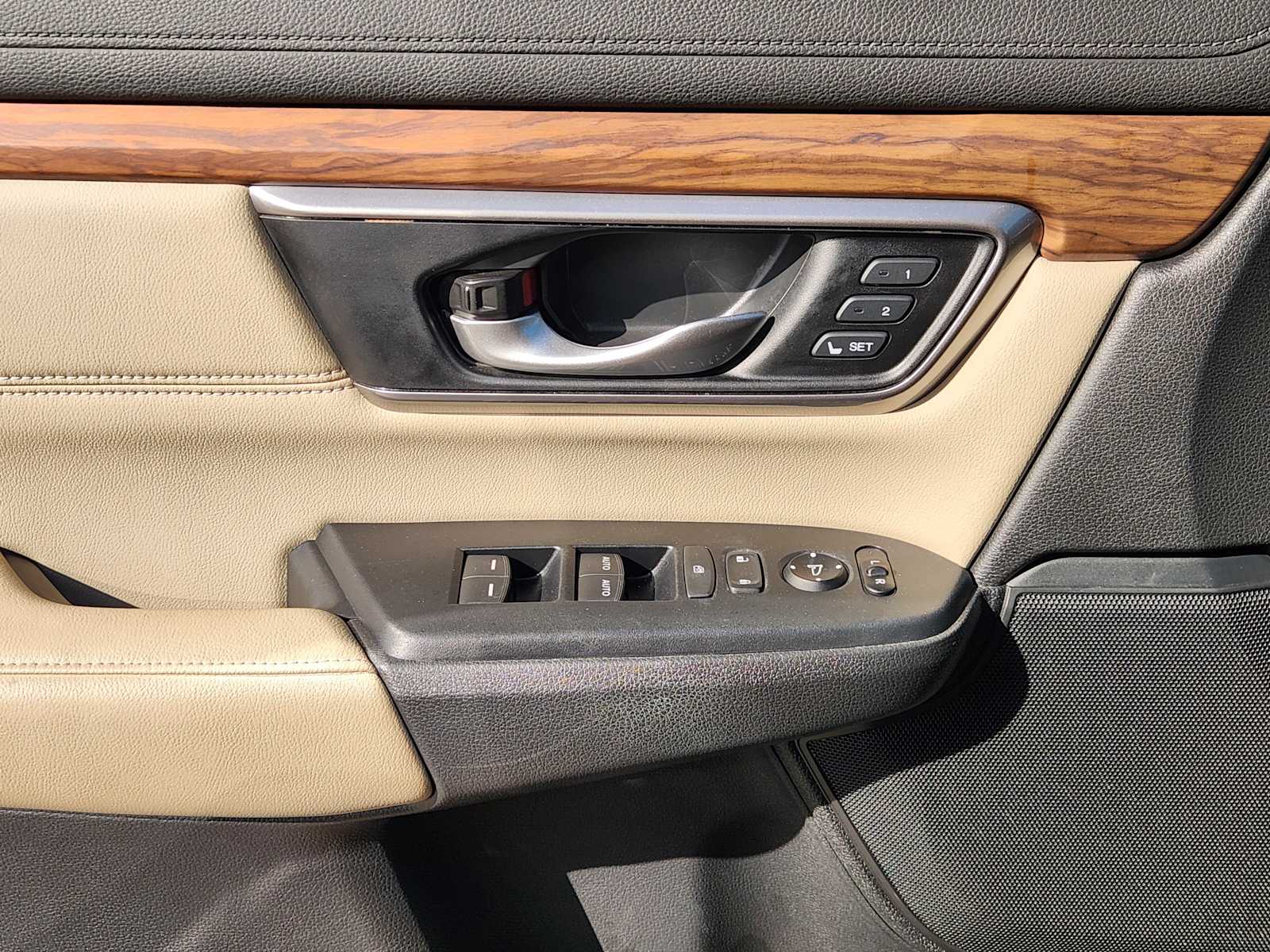 Thumbnail: 2019 Honda CR-V - 22