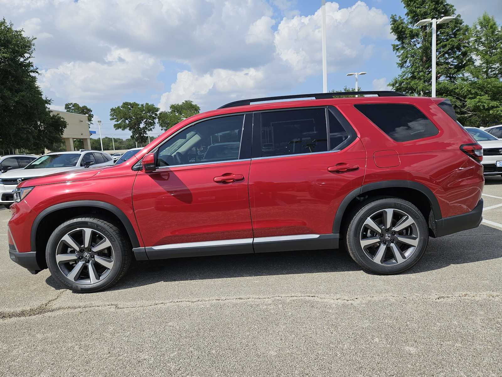 Thumbnail: 2025 Honda Pilot - 4