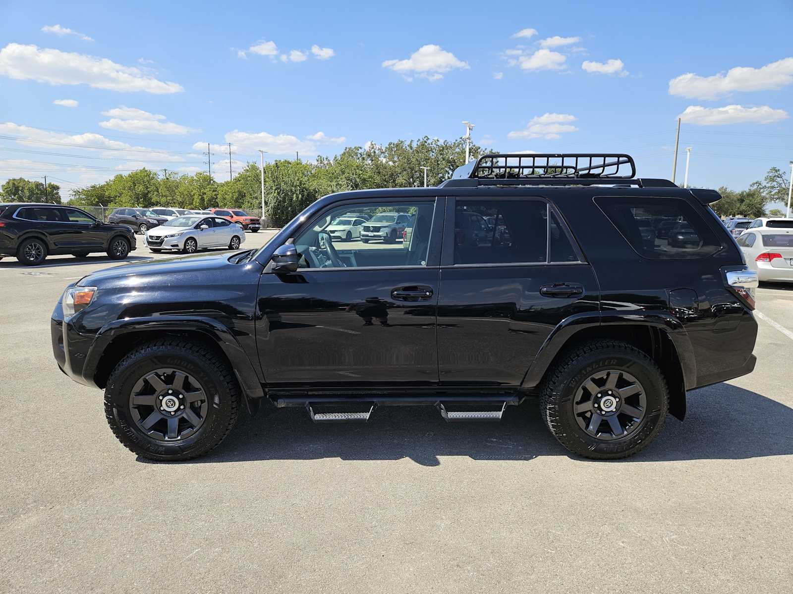 2021 Toyota 4Runner Trail Special Edition photo 4
