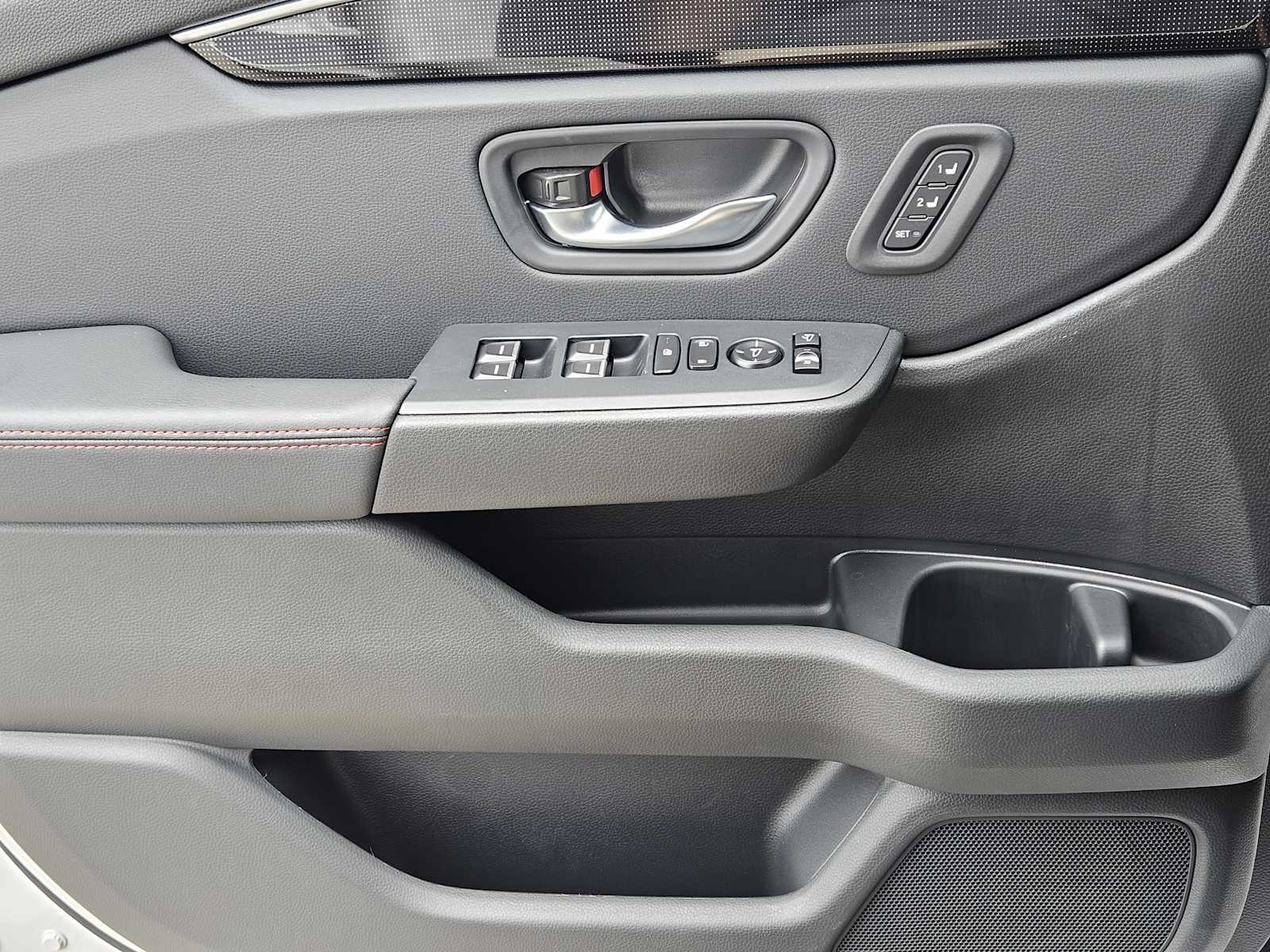 Thumbnail: 2025 Honda Pilot - 18
