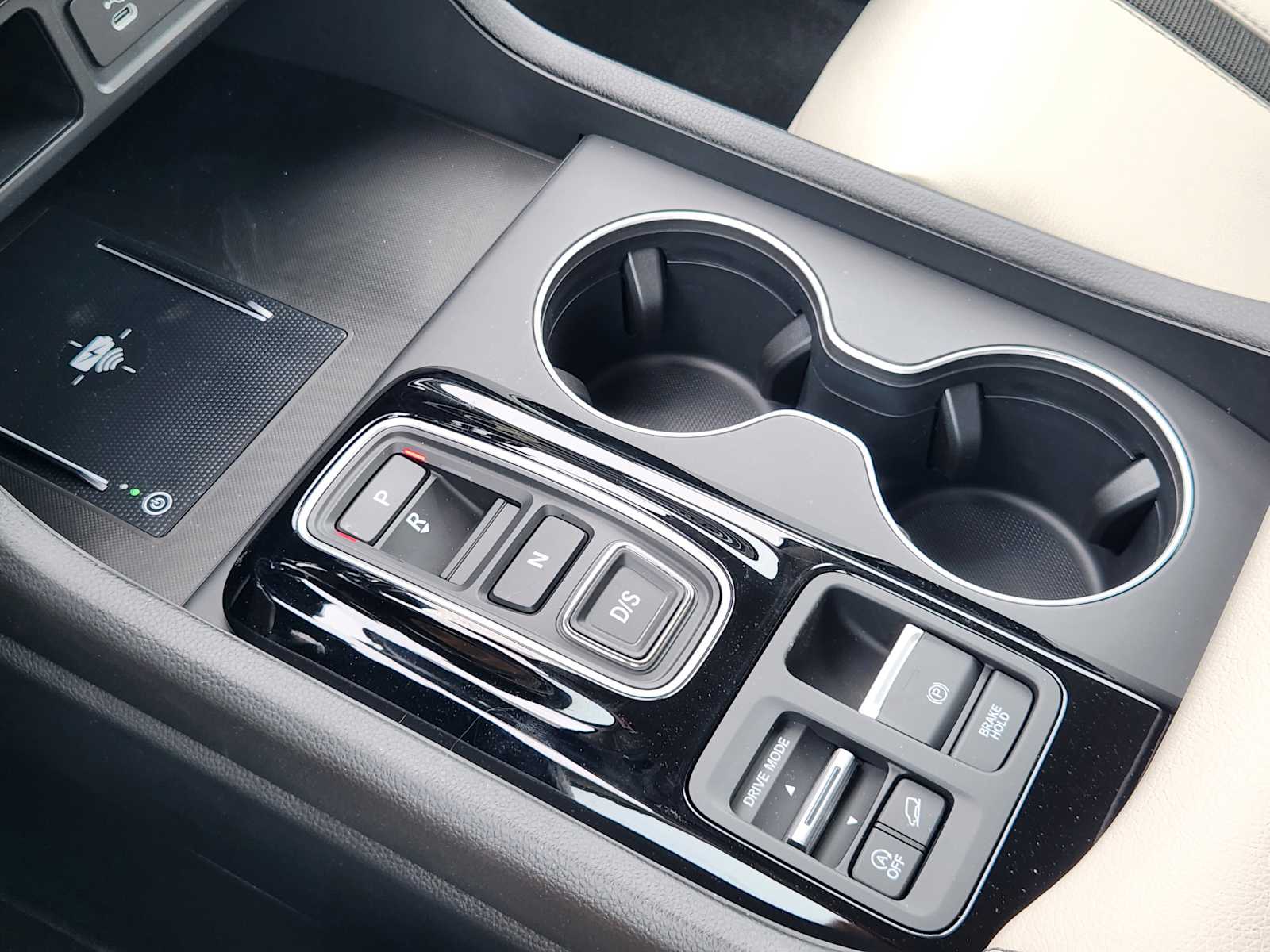 Thumbnail: 2026 Honda Pilot - 17
