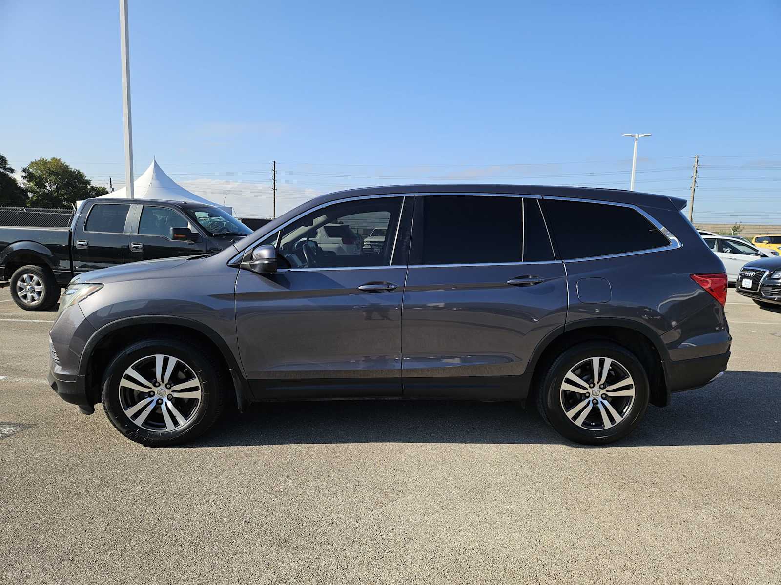 Thumbnail: 2018 Honda Pilot - 4