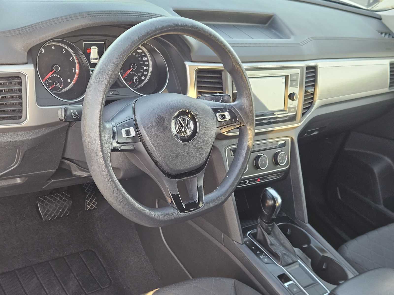 Thumbnail: 2018 Volkswagen Atlas - 2