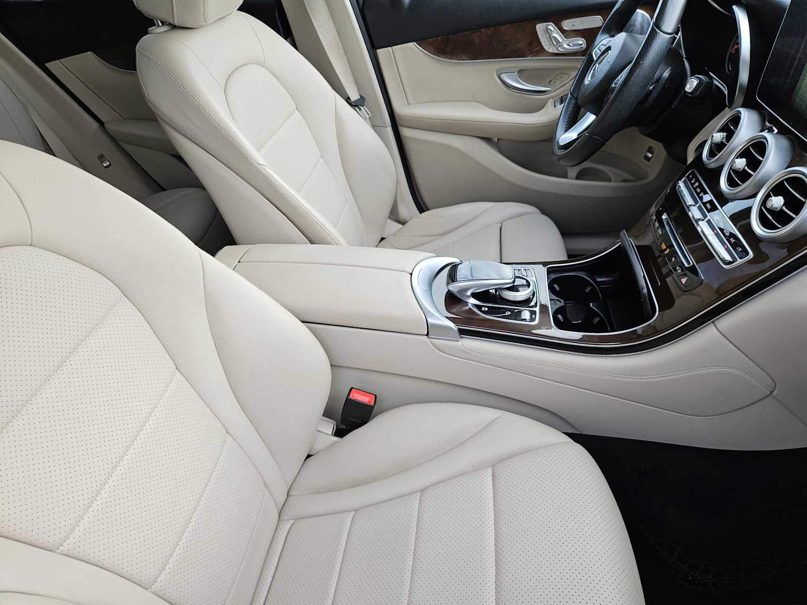 Thumbnail: 2017 Mercedes-Benz GLC - 13