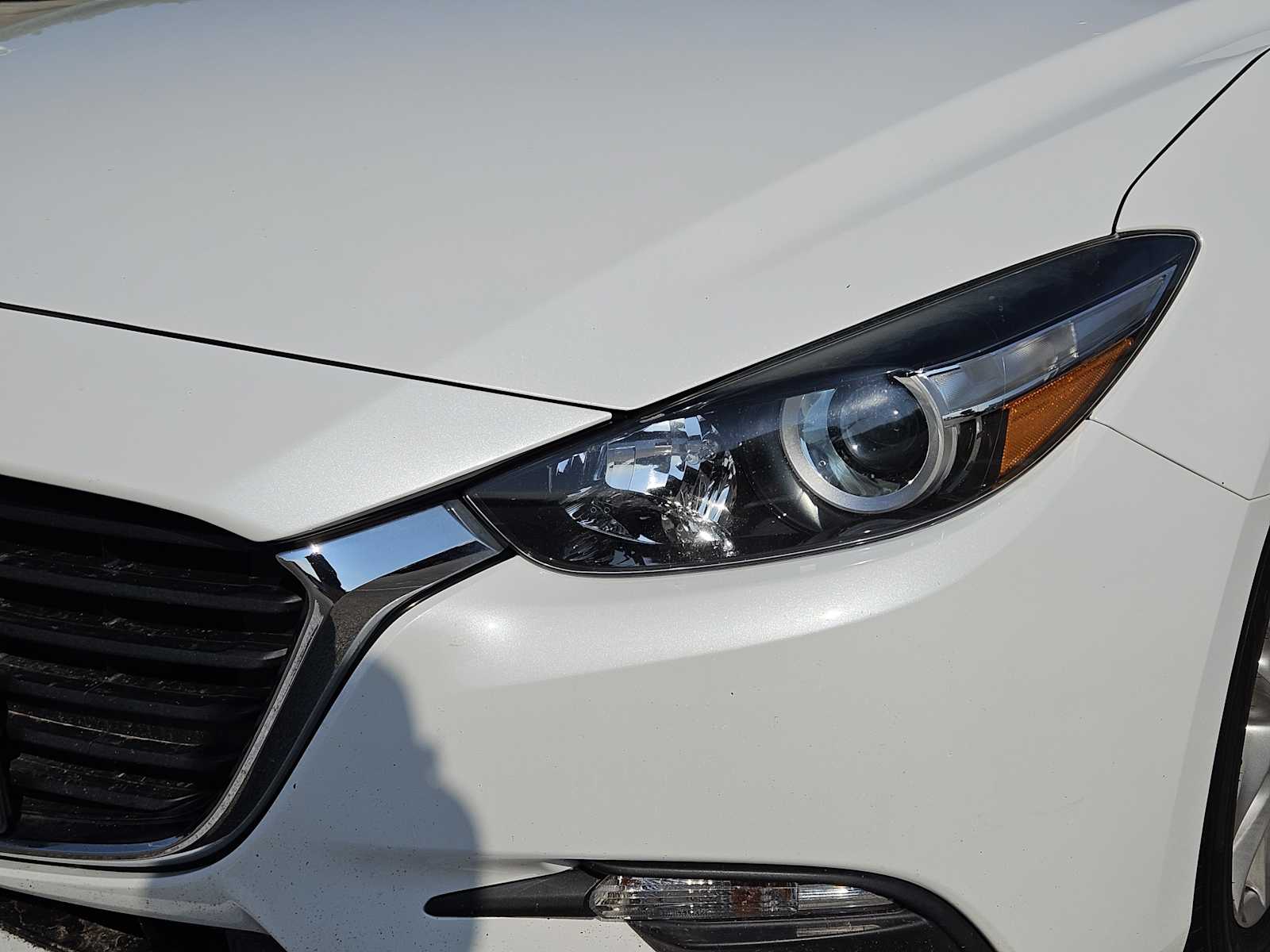Thumbnail: 2018 Mazda Mazda3 - 7