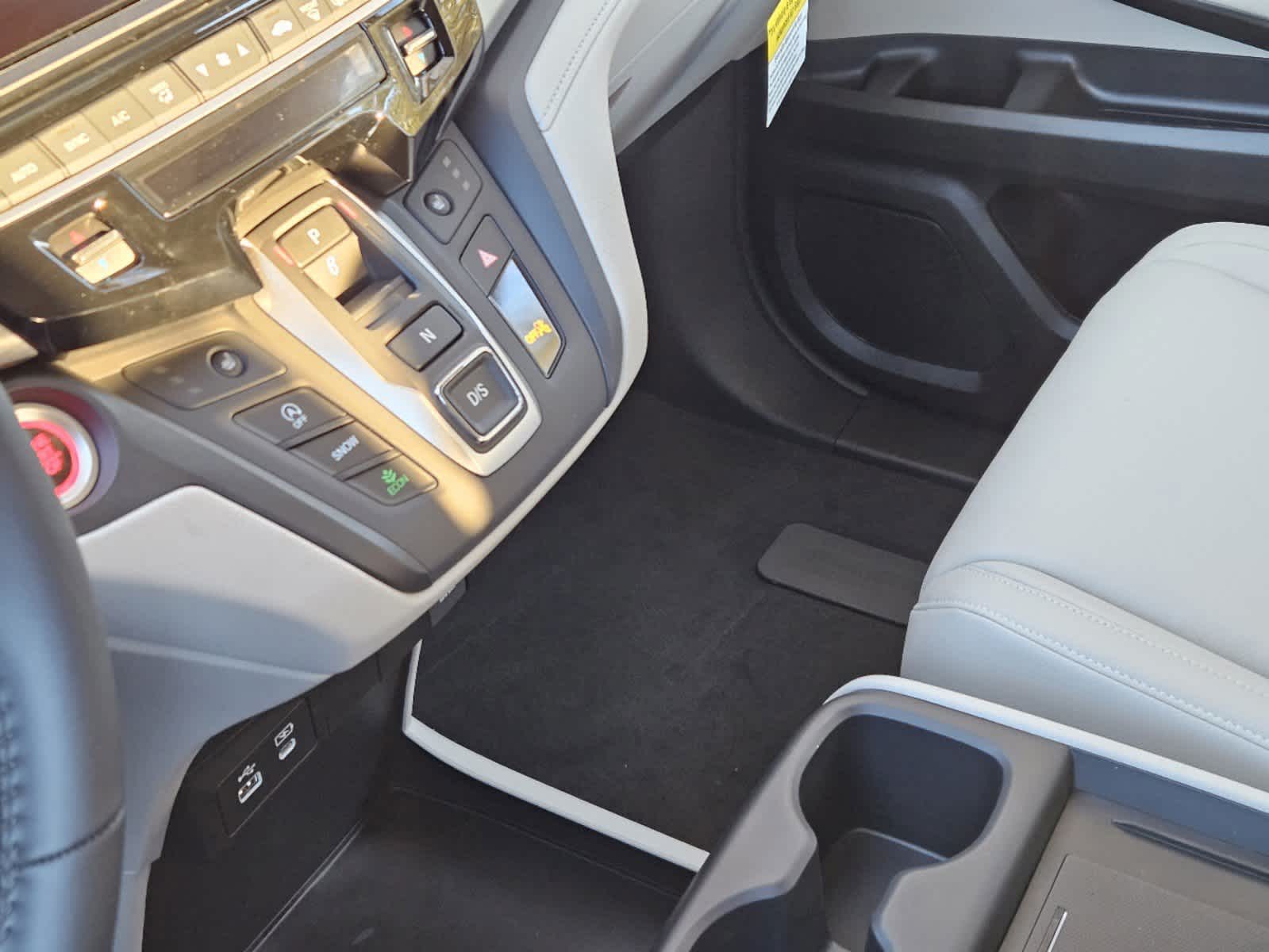 Thumbnail: 2026 Honda Odyssey - 18