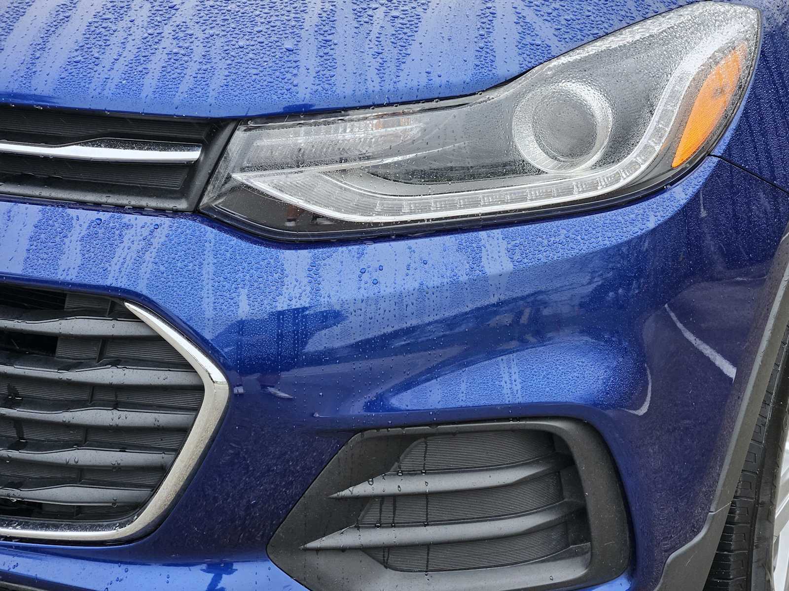 Thumbnail: 2017 Chevrolet Trax - 7