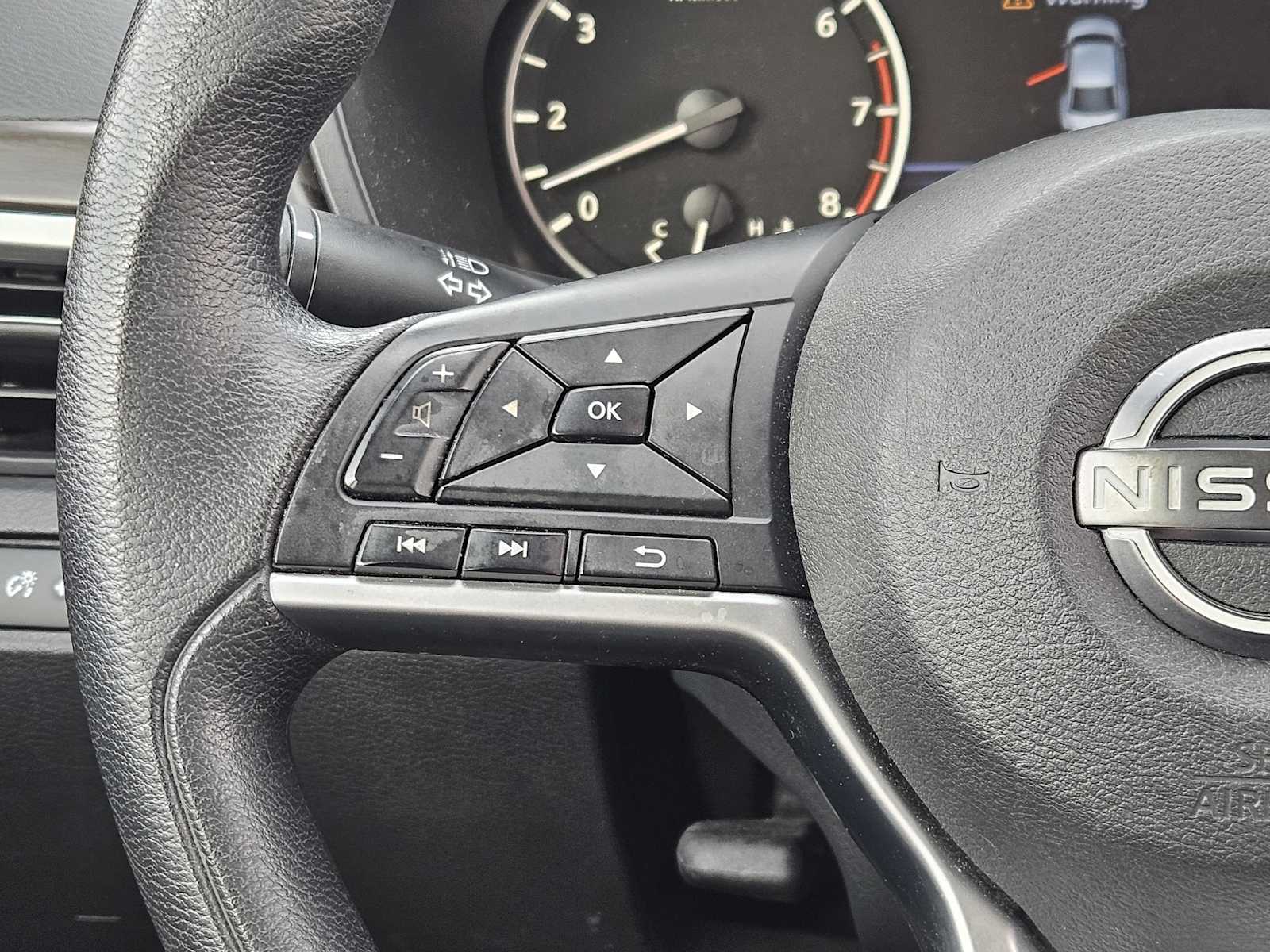 Thumbnail: 2023 Nissan Altima - 26