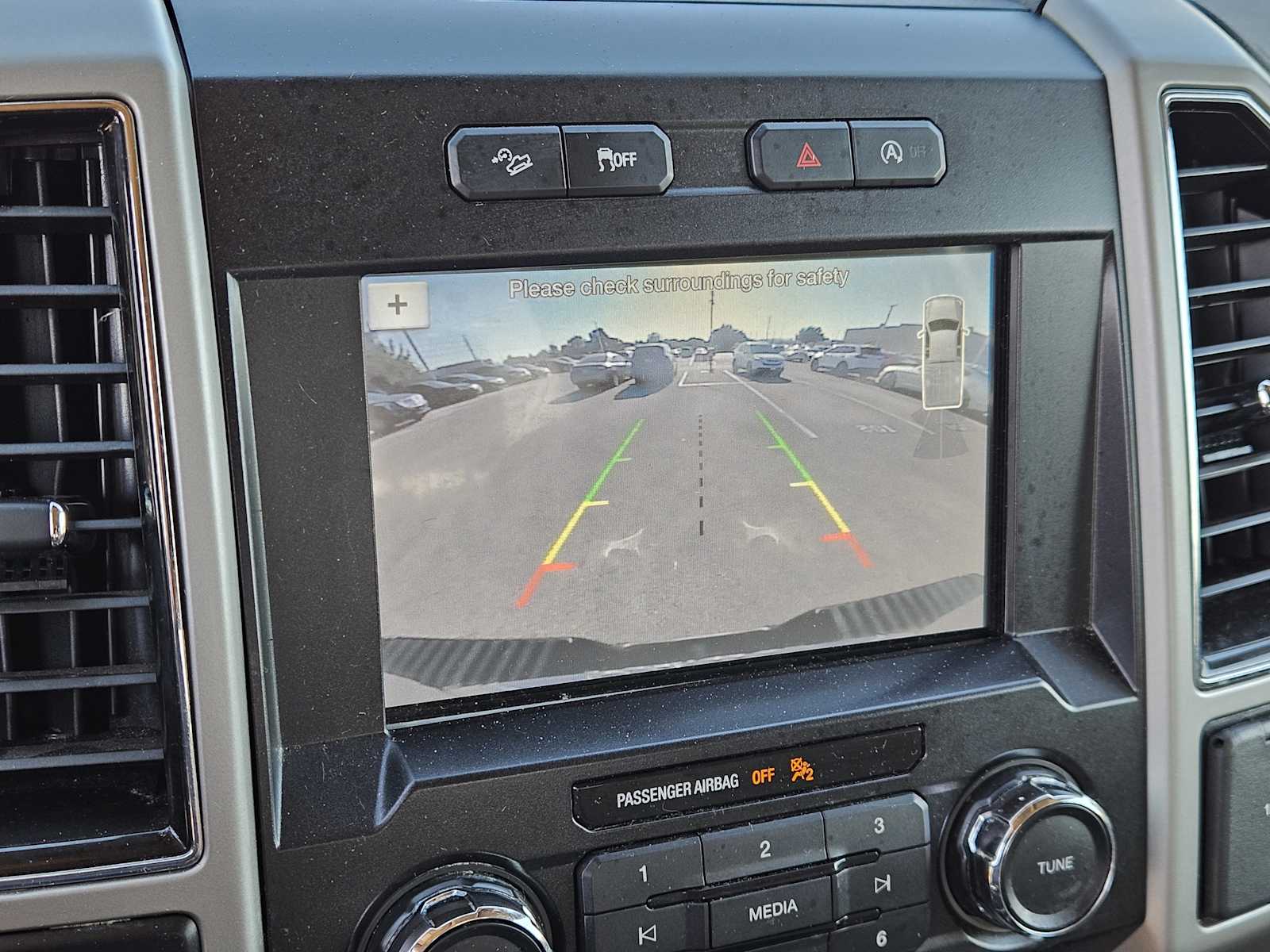 Thumbnail: 2019 Ford F-150 - 19