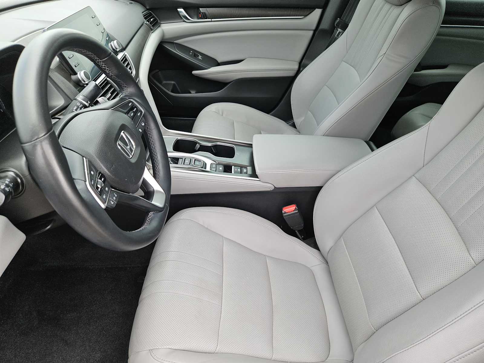 Thumbnail: 2018 Honda Accord - 13