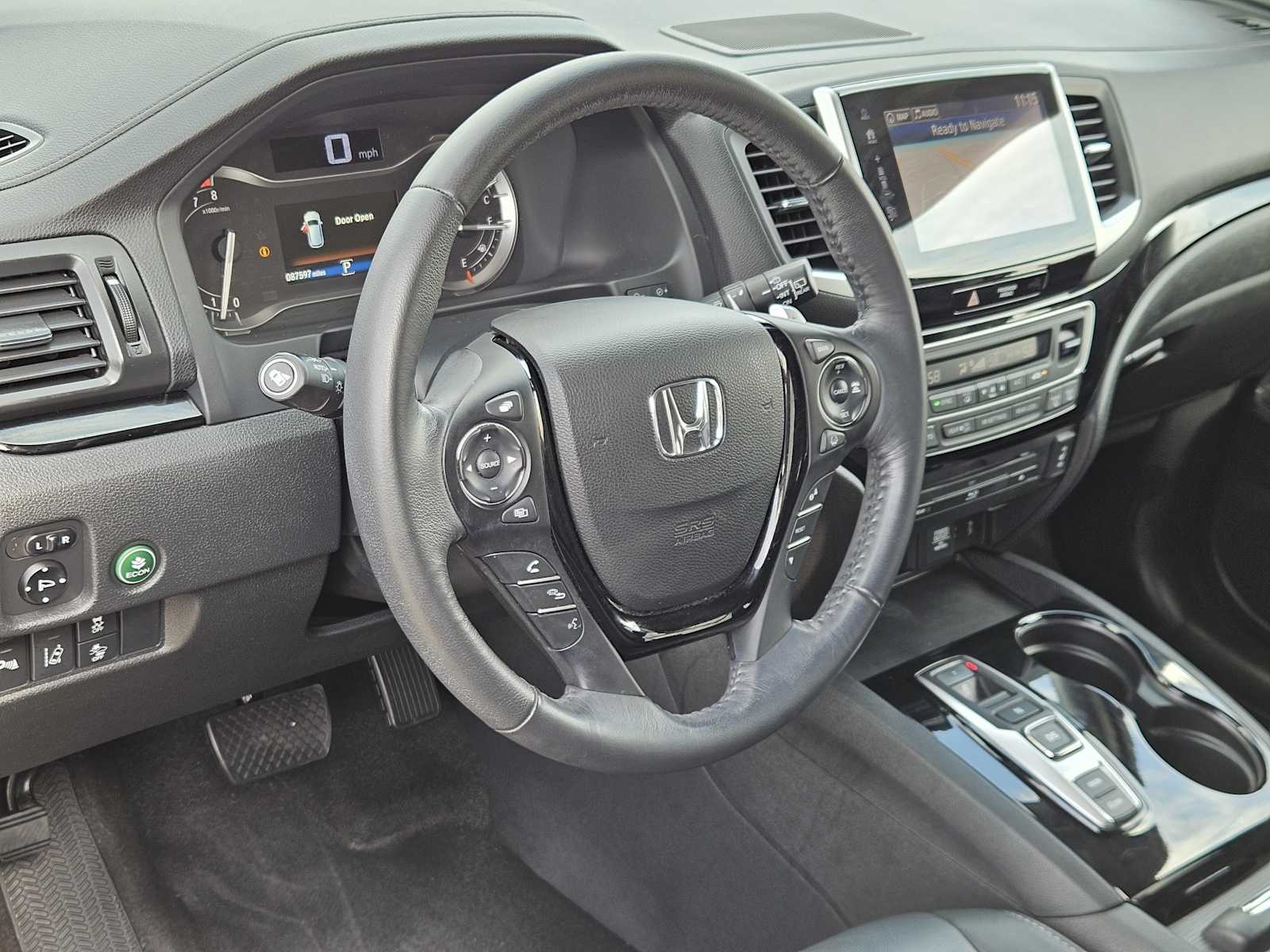 Thumbnail: 2017 Honda Pilot - 2