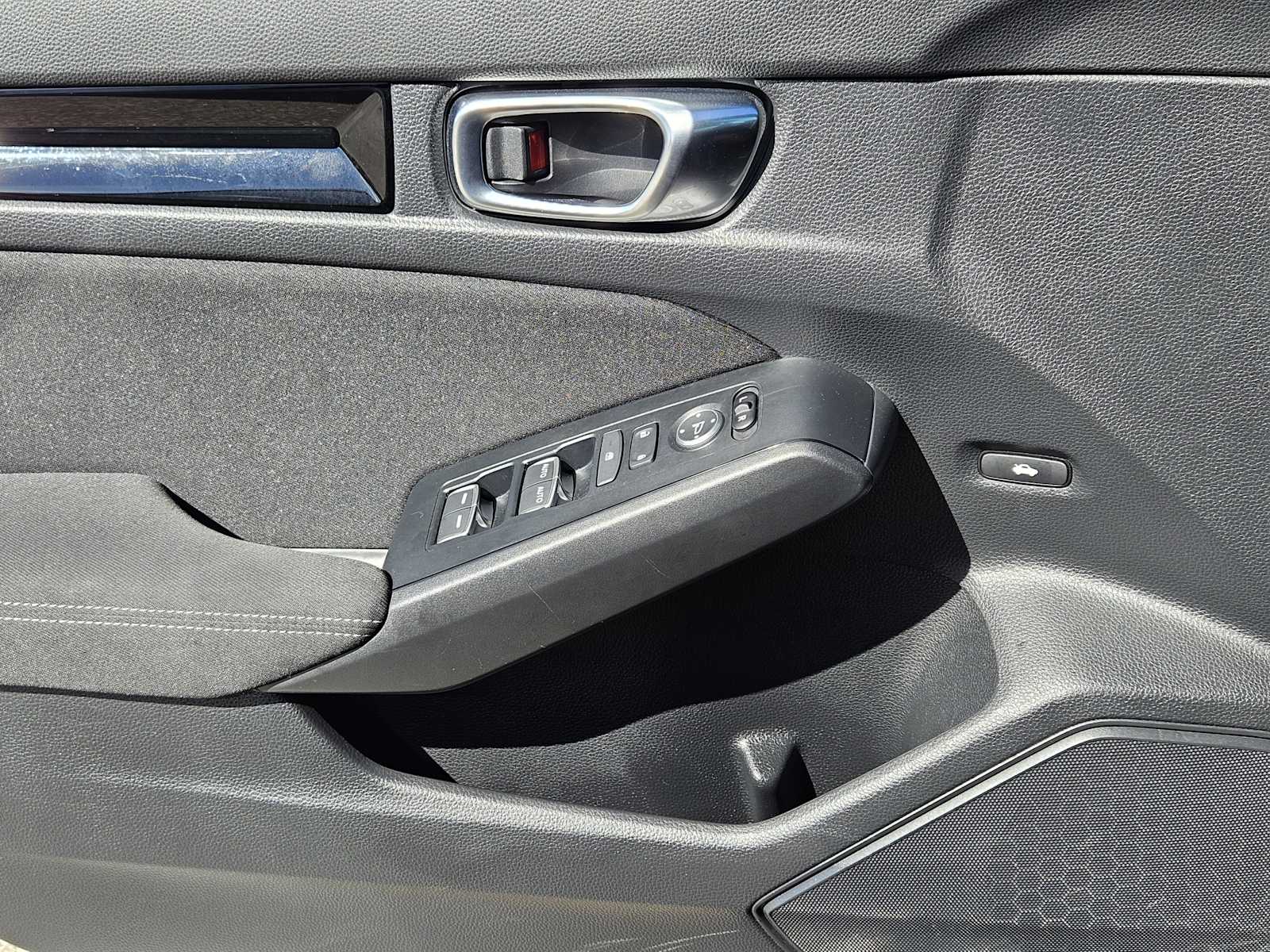 Thumbnail: 2022 Honda Civic - 23