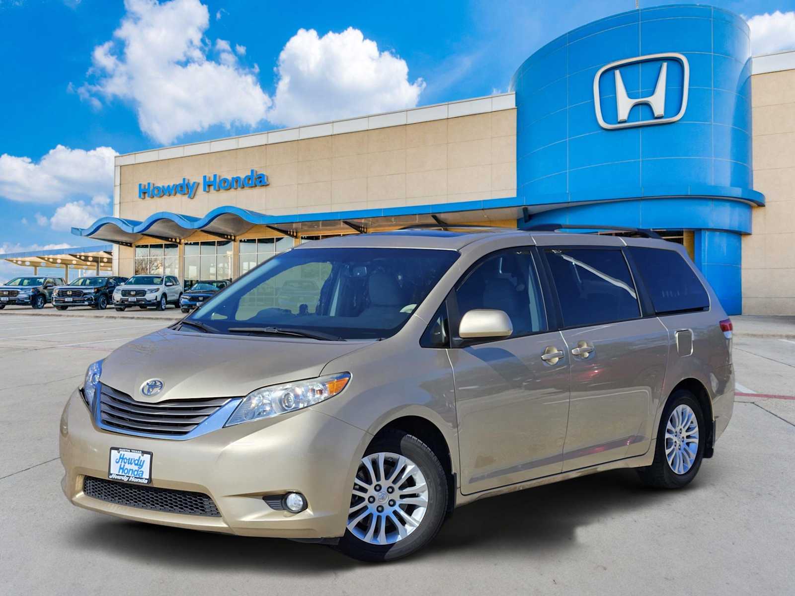 2011 Toyota Sienna XLE -
                  Austin, TX