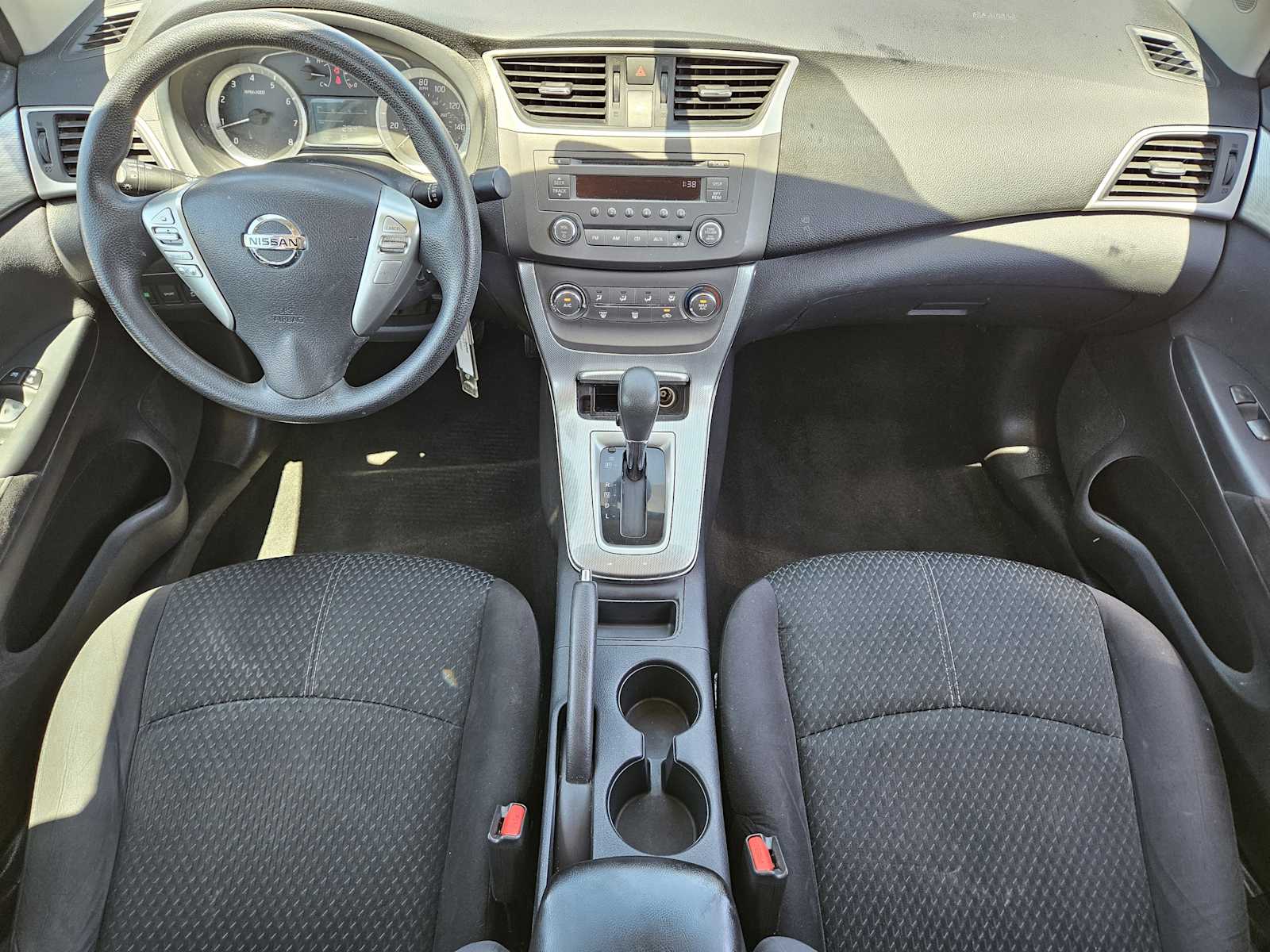 Thumbnail: 2013 Nissan Sentra - 23