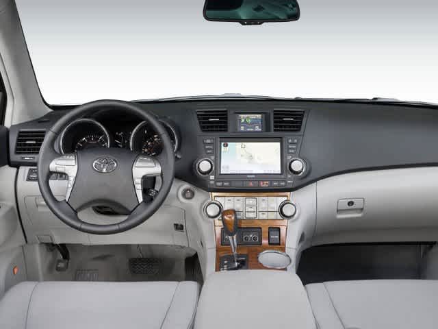 Thumbnail: 2008 Toyota Highlander - 4