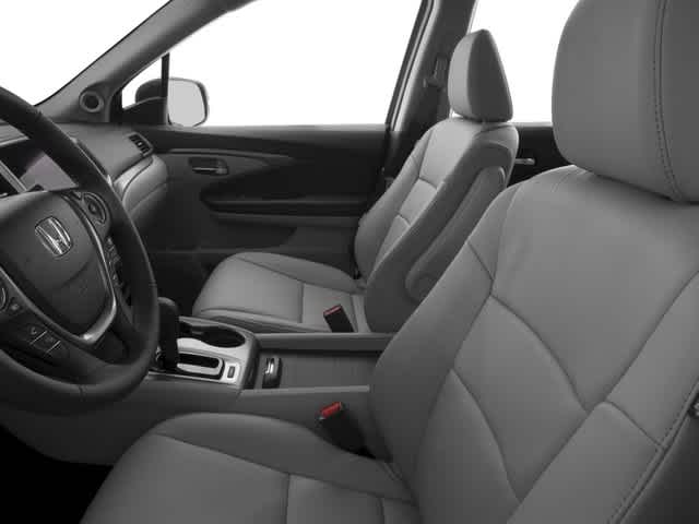 Thumbnail: 2016 Honda Pilot - 8