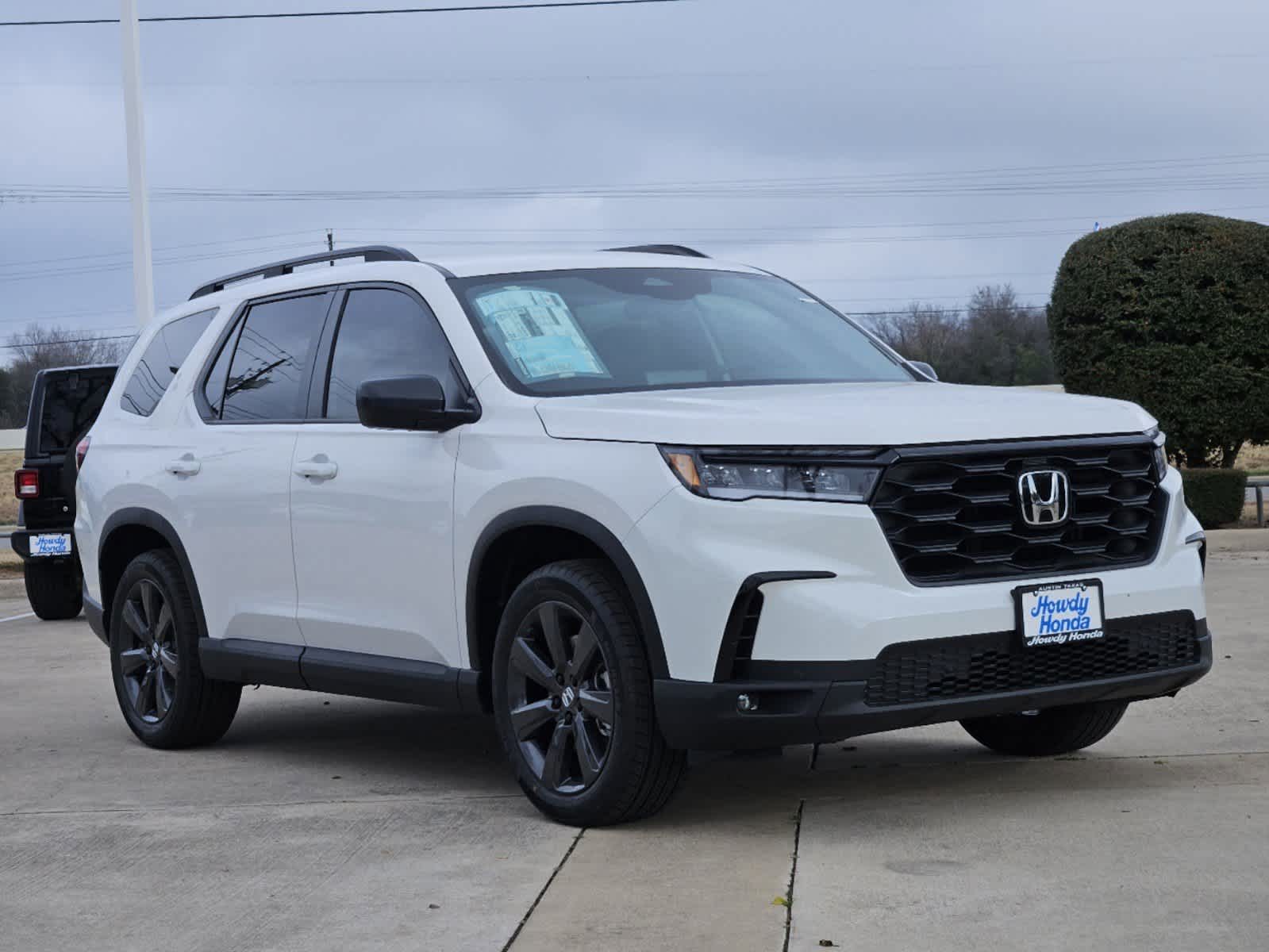 2025 Honda Pilot Sport photo 3