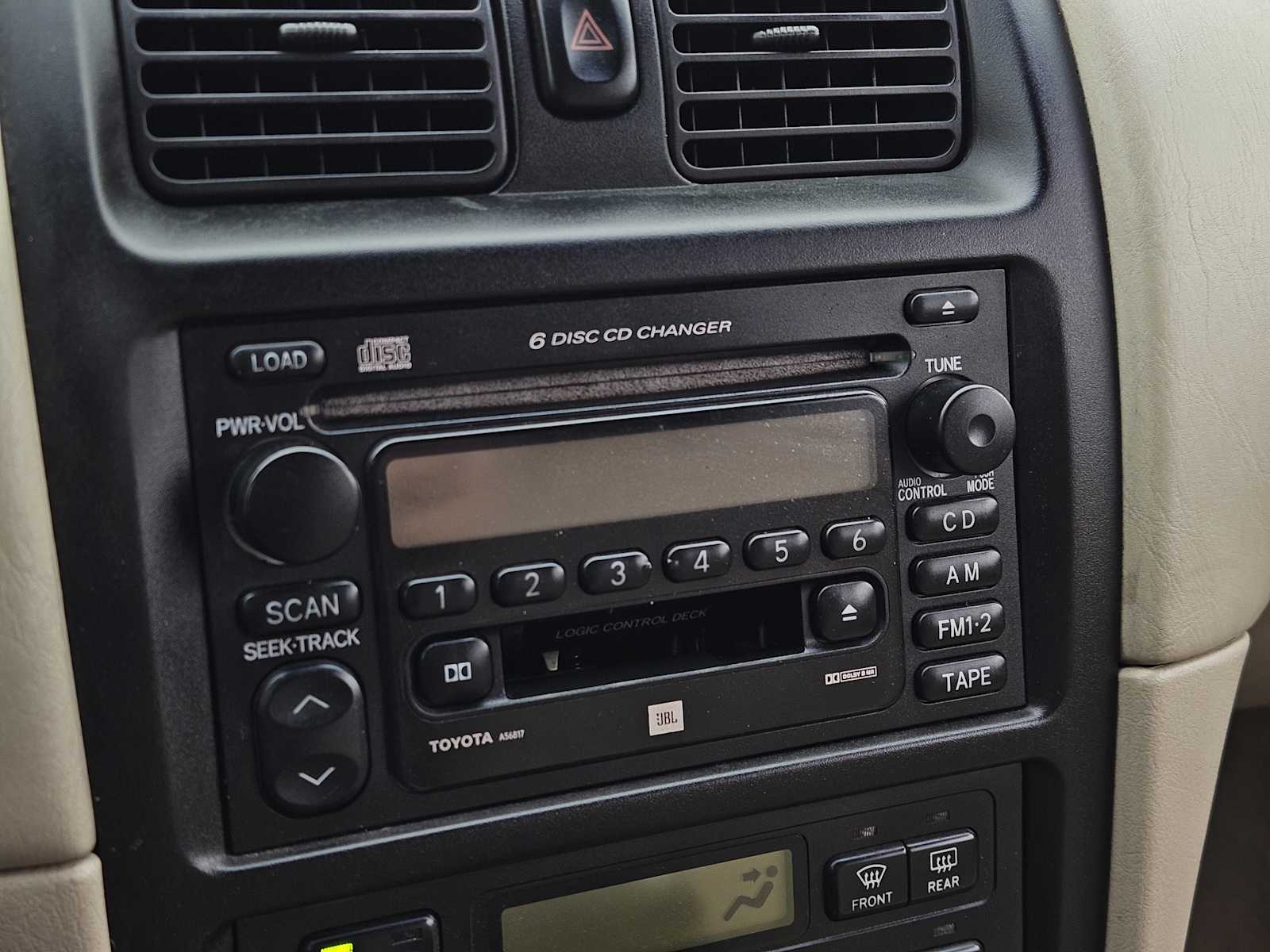 Thumbnail: 2002 Toyota Camry Solara - 17